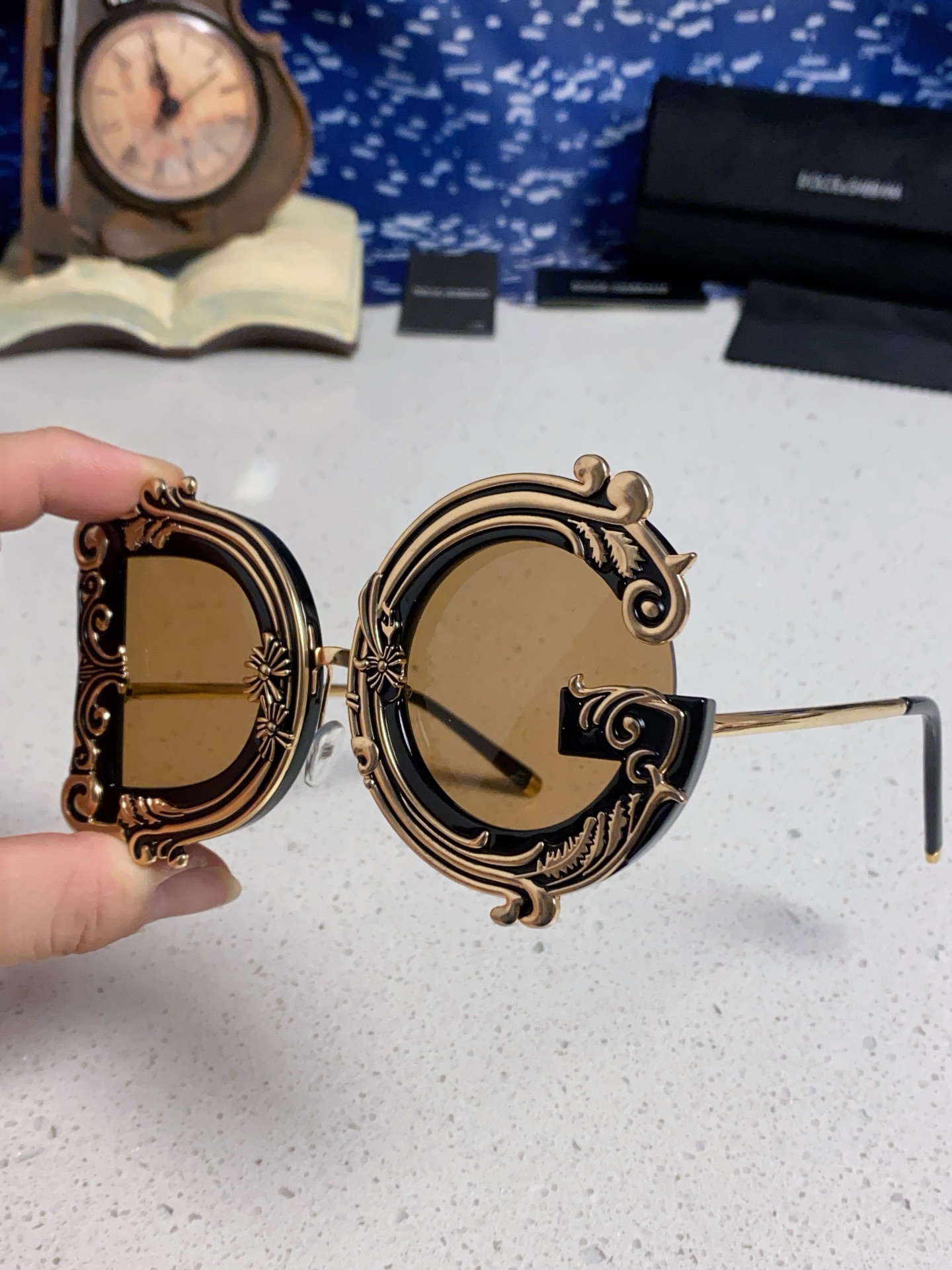 Dolce&Gabbana杜嘉班纳 2025新款DG小众巴洛克风情太阳镜摩登复古潮流街拍模特走秀款墨镜
