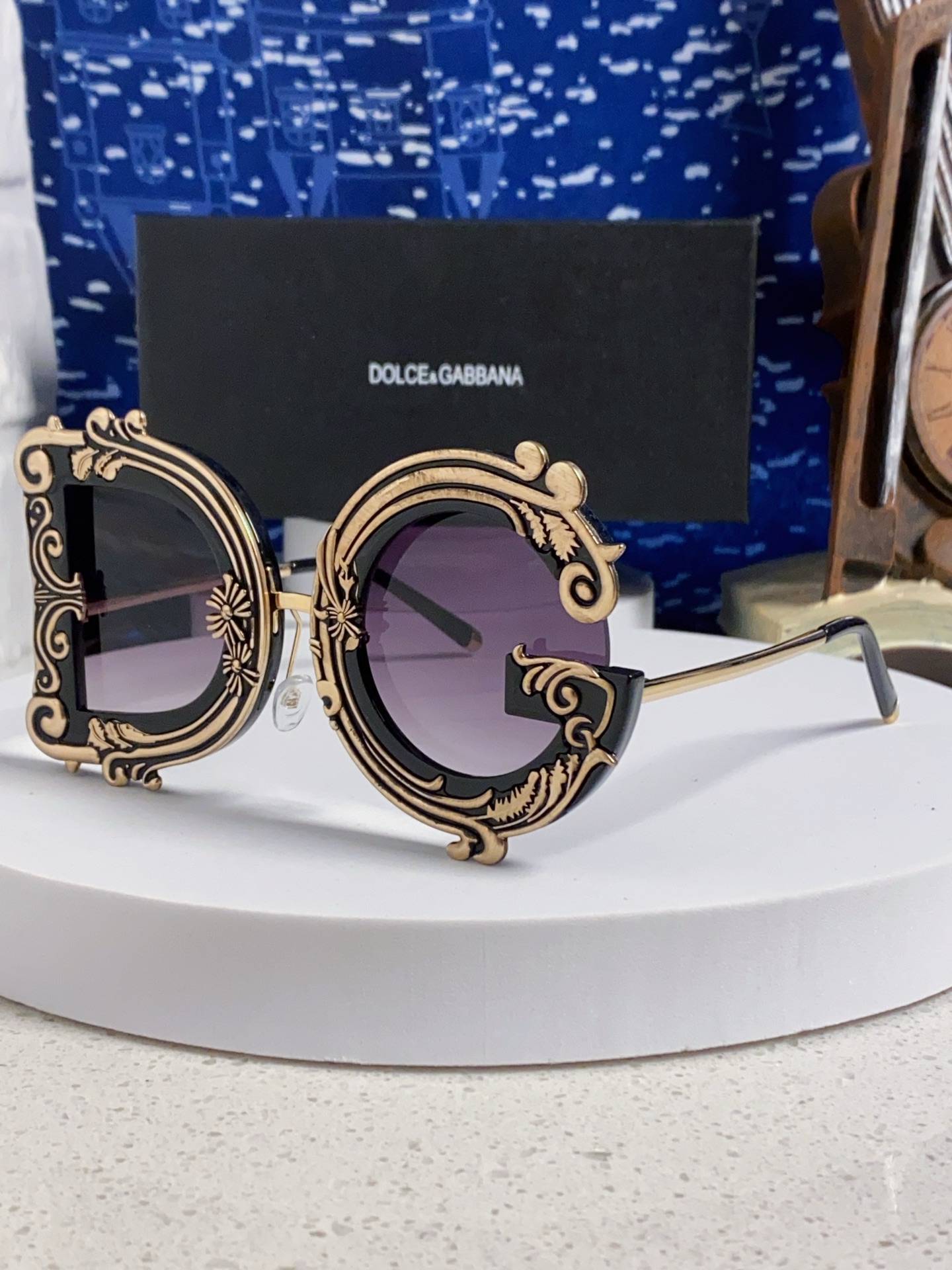  Dolce&Gabbana杜嘉班纳 2025新款DG小众巴洛克风情太阳镜摩登复古潮流街拍模特走秀款墨镜