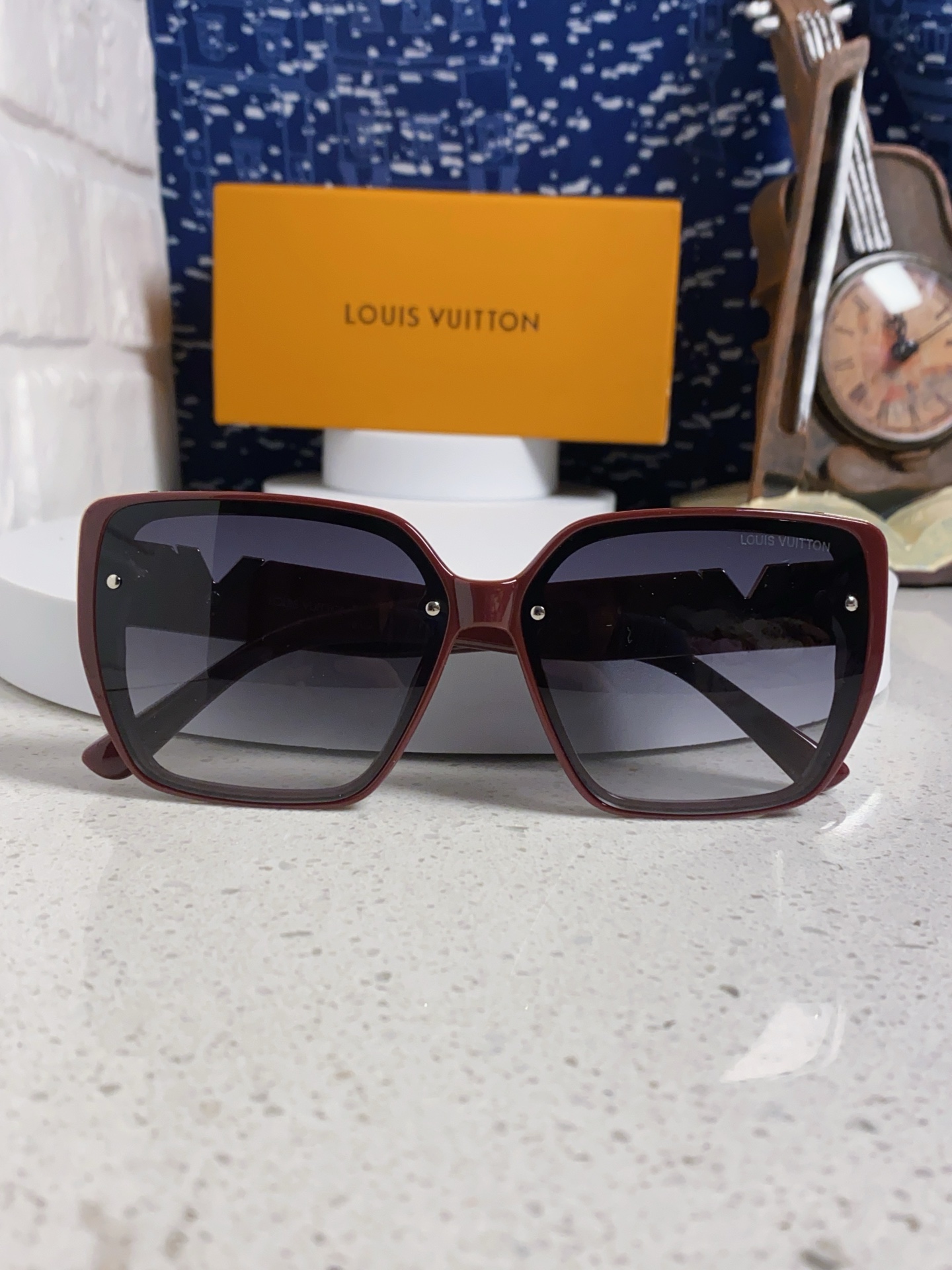  Louis Vuitton路易威登 2025新款Lv太阳镜时尚潮流女士感遮阳防紫外线墨镜网红