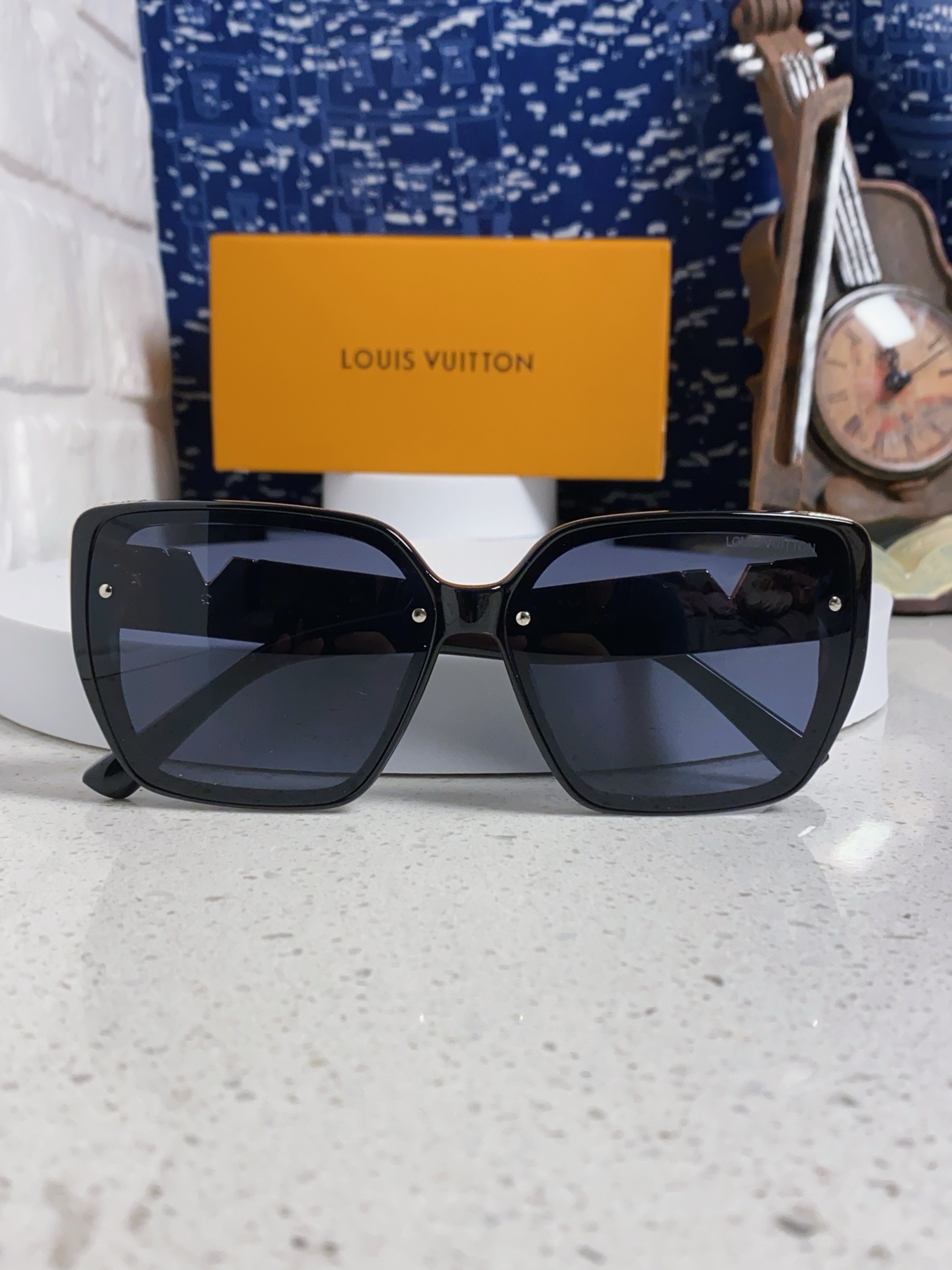  Louis Vuitton路易威登 2025新款Lv太阳镜时尚潮流女士感遮阳防紫外线墨镜网红