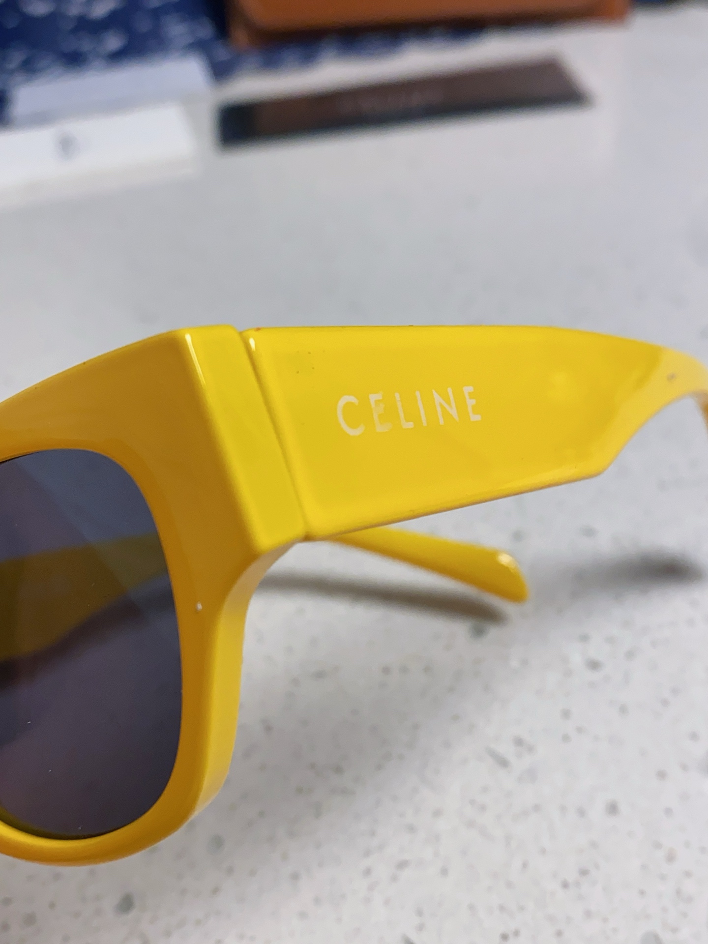  Celine赛琳 网红款复古太阳镜街 CL40197墨镜 男女通用 