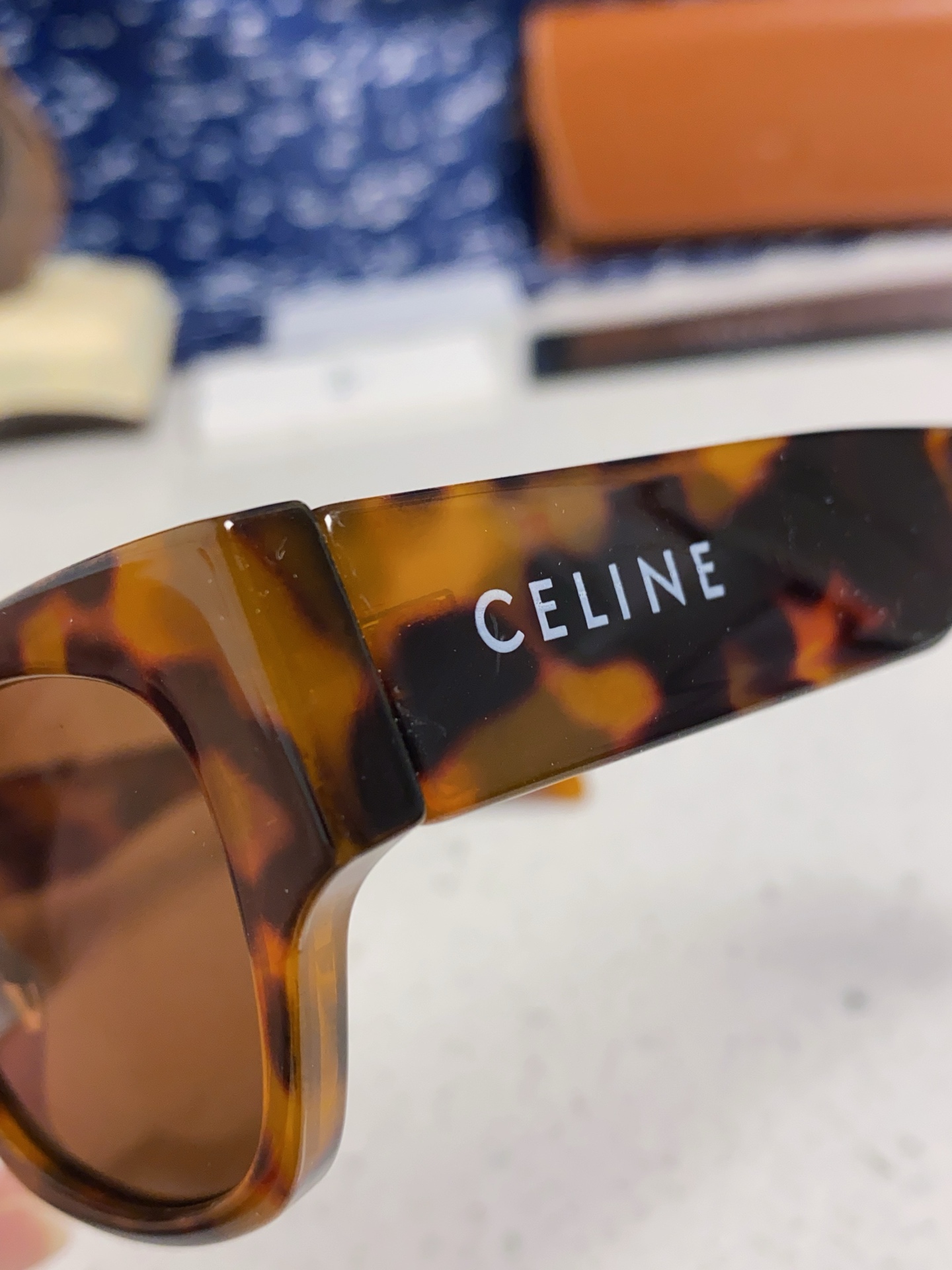  Celine赛琳 网红款复古太阳镜街 CL40197墨镜 男女通用 