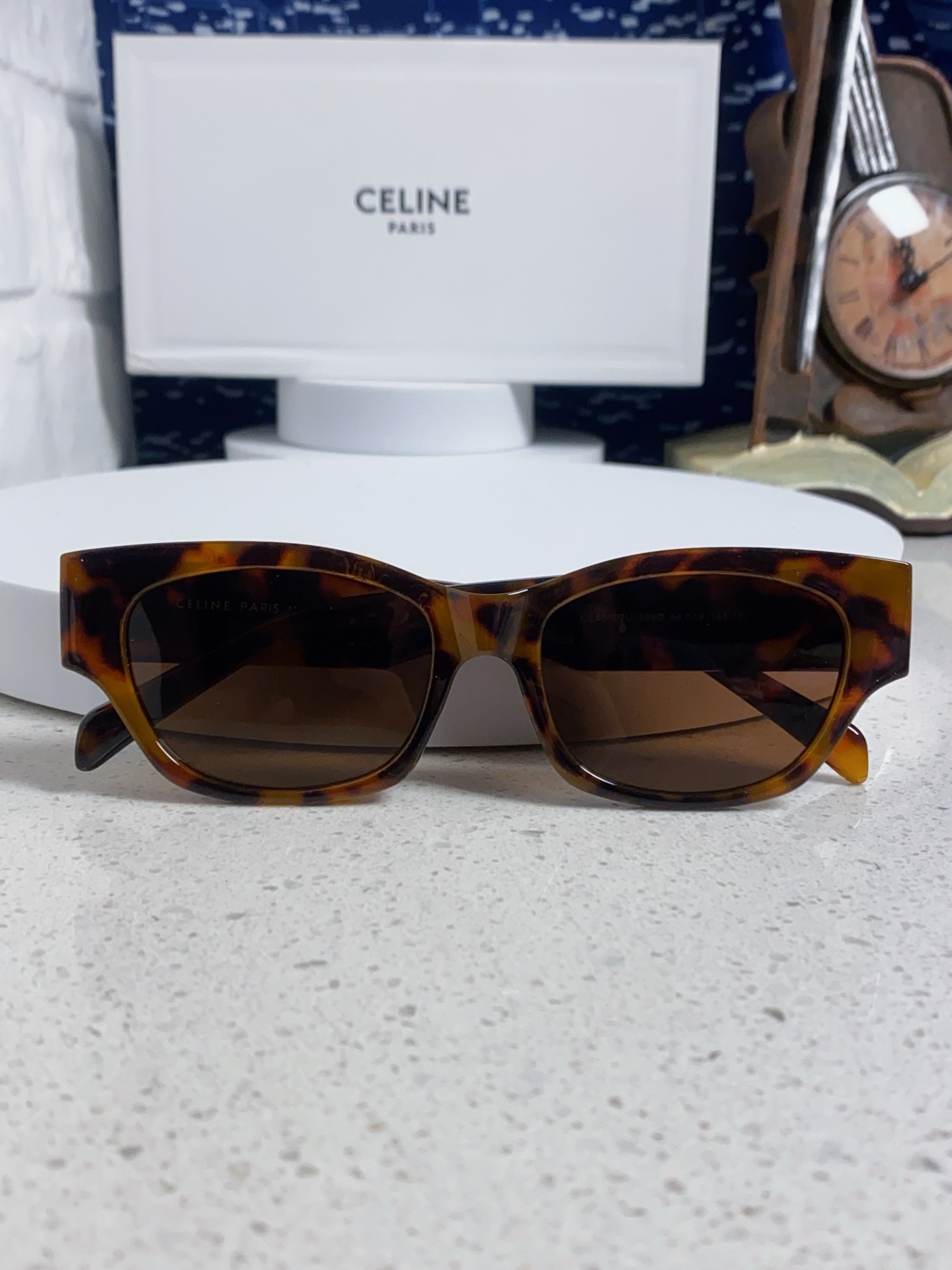  Celine赛琳 网红款复古太阳镜街 CL40197墨镜 男女通用 