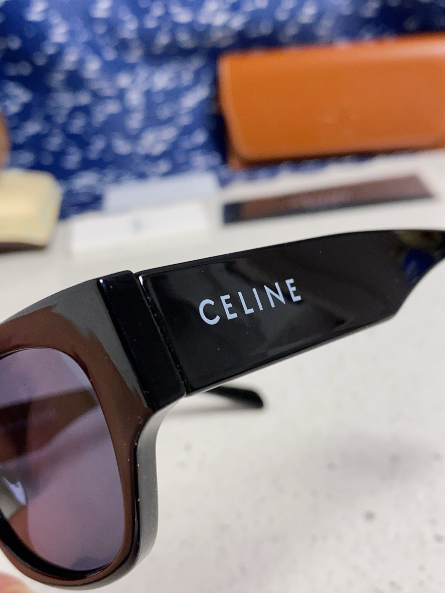  Celine赛琳 网红款复古太阳镜街 CL40197墨镜 男女通用 