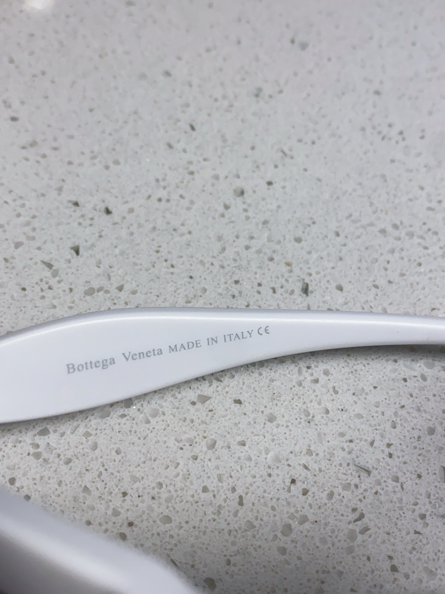  Bottega Veneta宝缇嘉  2025新款太阳镜未来科技感异形y2k辣妹 多巴胺墨镜ins赛博