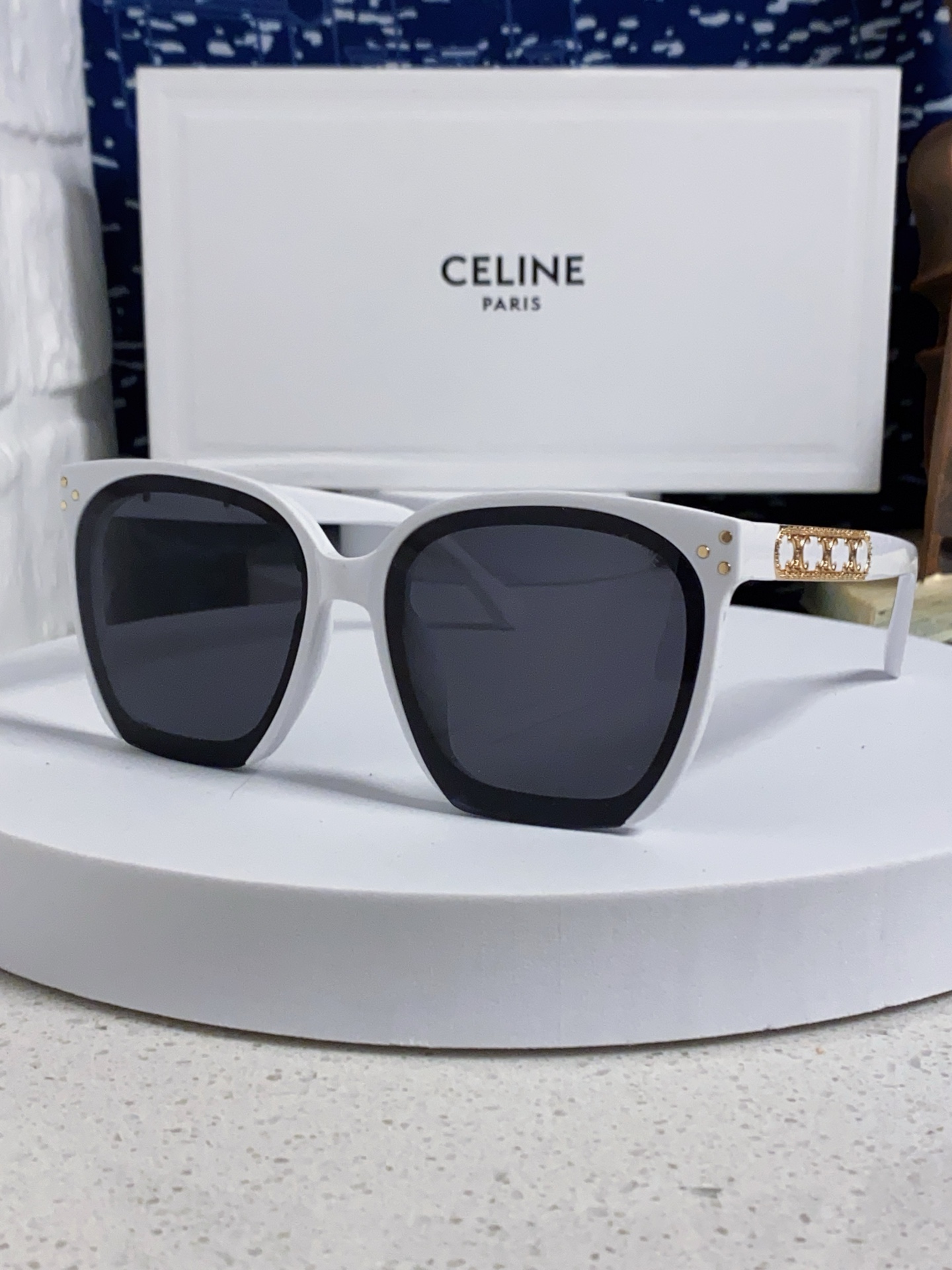  Celine赛琳 2025新款 欧美明星网红方形大框复古墨镜韩版男女潮个性朋克风太阳眼镜 