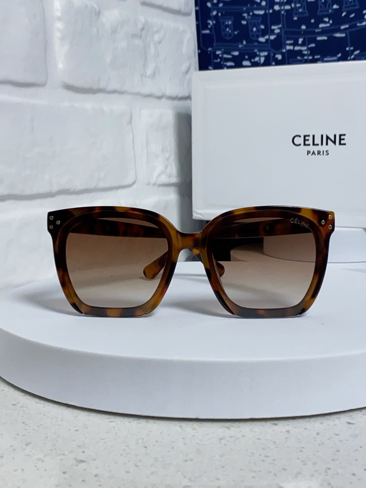  Celine赛琳 2025新款 欧美明星网红方形大框复古墨镜韩版男女潮个性朋克风太阳眼镜 
