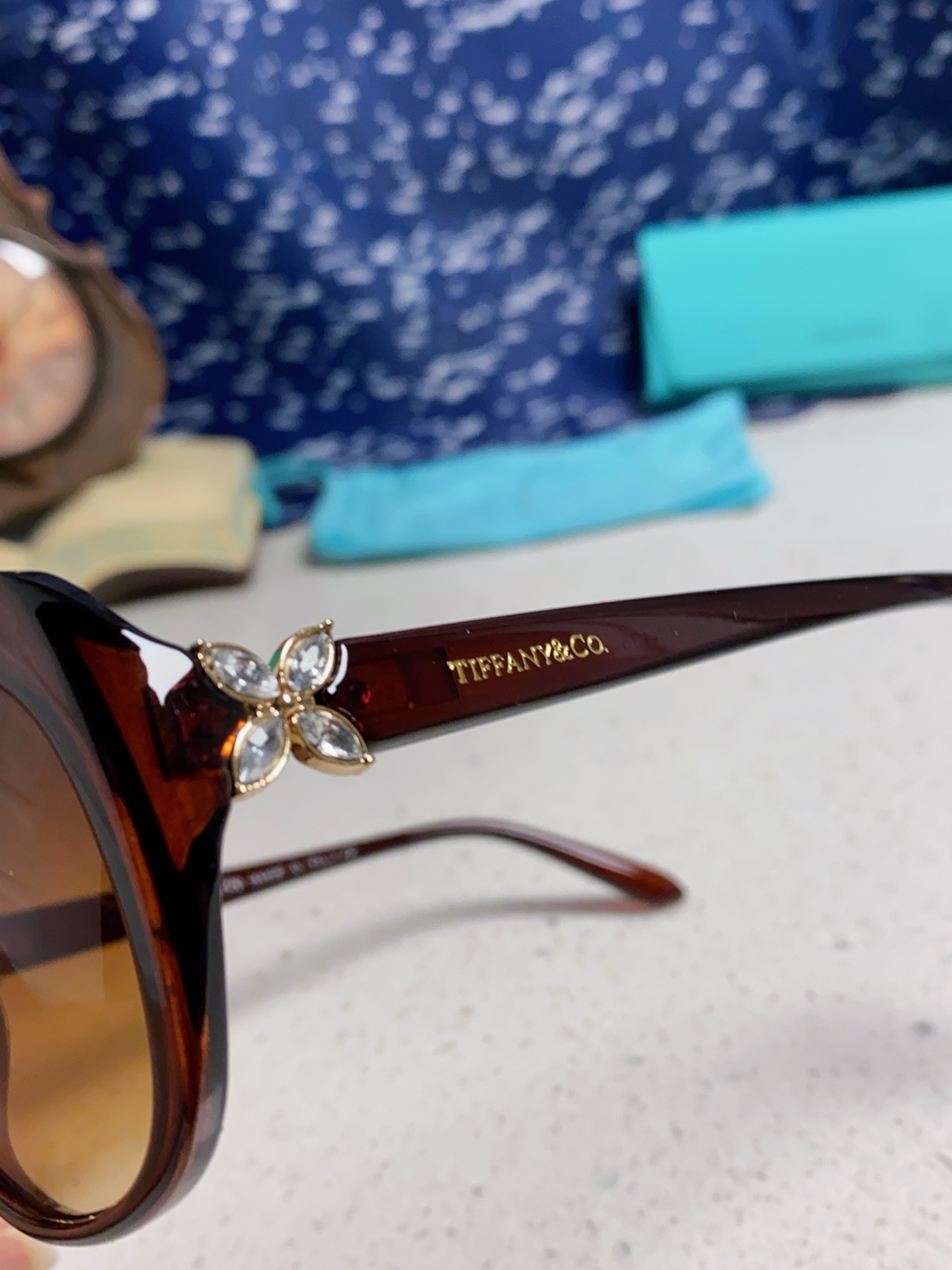  Tiffany & Co.TIFFANY蒂芙尼 2025新款女士墨镜偏光 圆猫眼墨镜女网红时尚气质遮阳