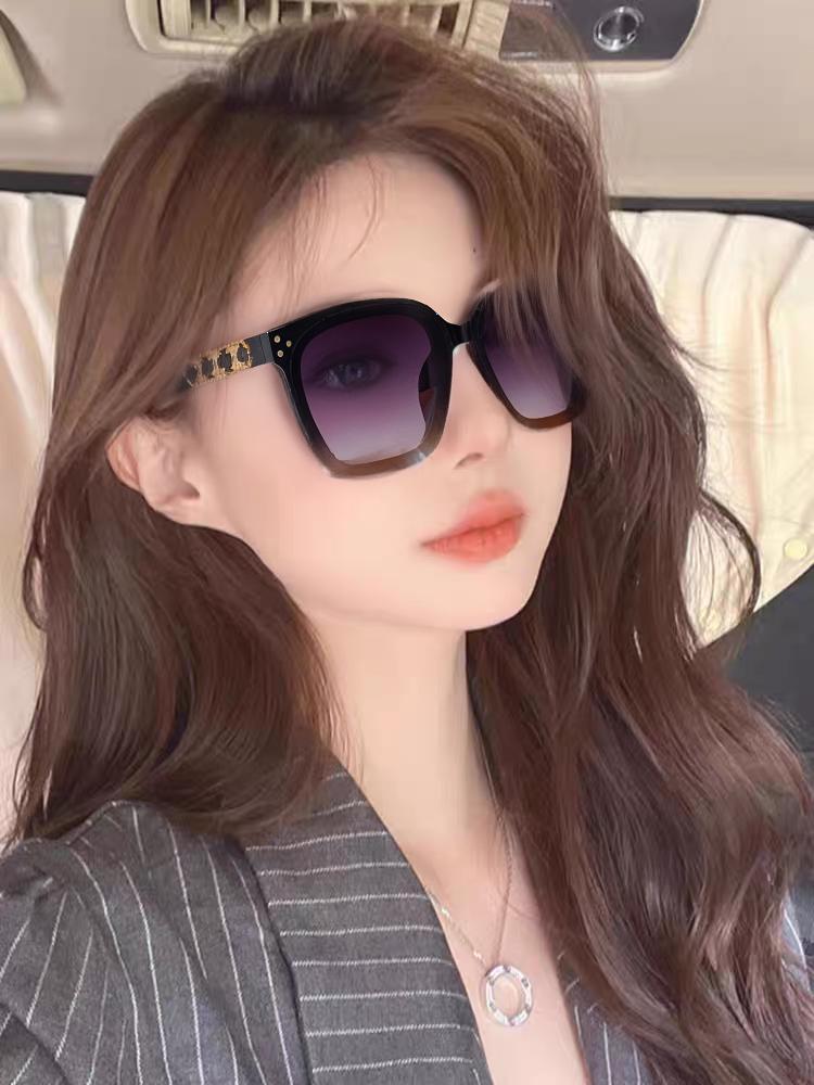  Celine赛琳 2025新款 欧美明星网红方形大框复古墨镜韩版男女潮个性朋克风太阳眼镜 