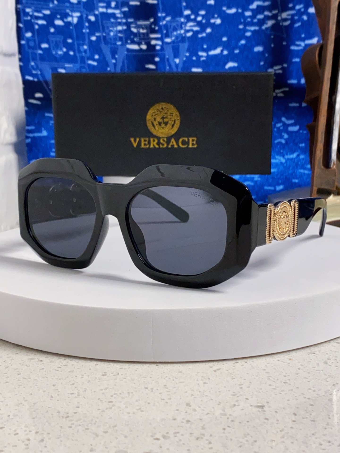  Versace范思哲 韩版潮流椭圆形大框防紫外线太阳眼镜潮复古朋克圆脸墨镜显瘦 男女通用