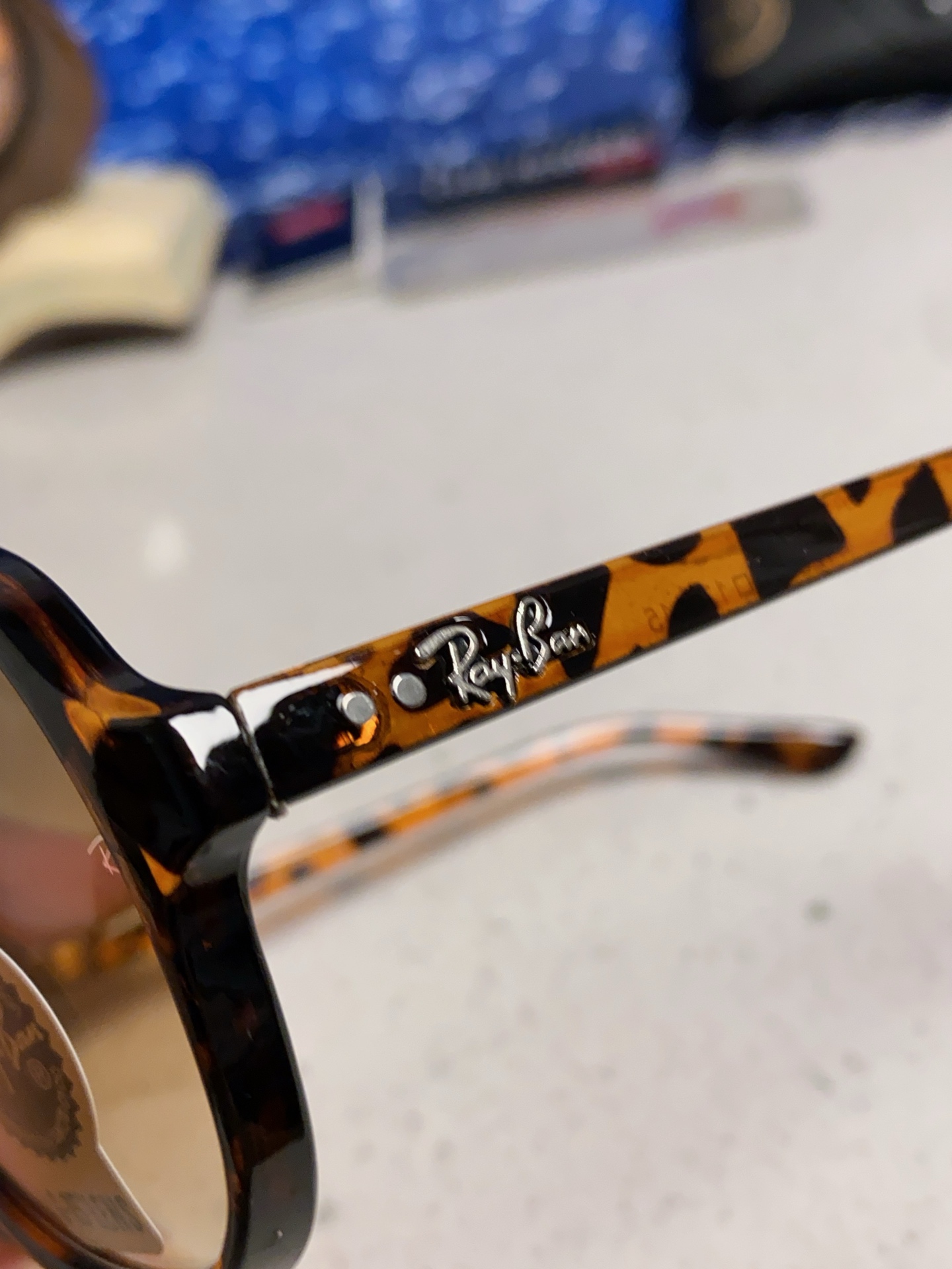  RayBan雷朋 经典男士飞行员眼镜 板材玻璃镜片蛤蟆框太阳镜 RB4125