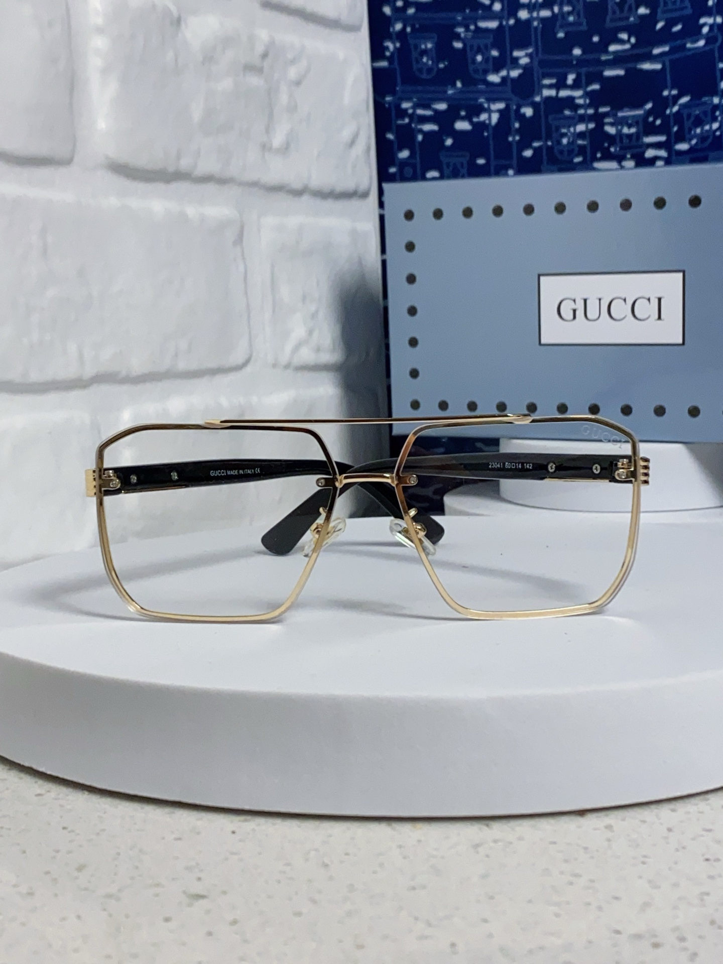  Gucci古奇 2025新款男女同款太阳镜 经典红绿腿吊坠 无框时尚潮流眼镜驾驶出游休闲太阳眼镜 男士