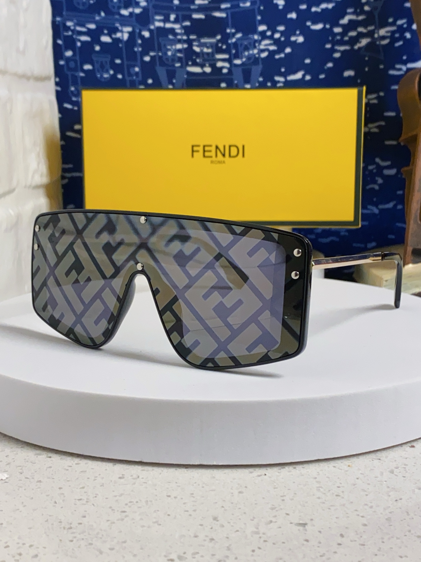  Fendi芬迪 2025新款欧美外贸水印时尚太阳眼镜男墨镜 男女通用 