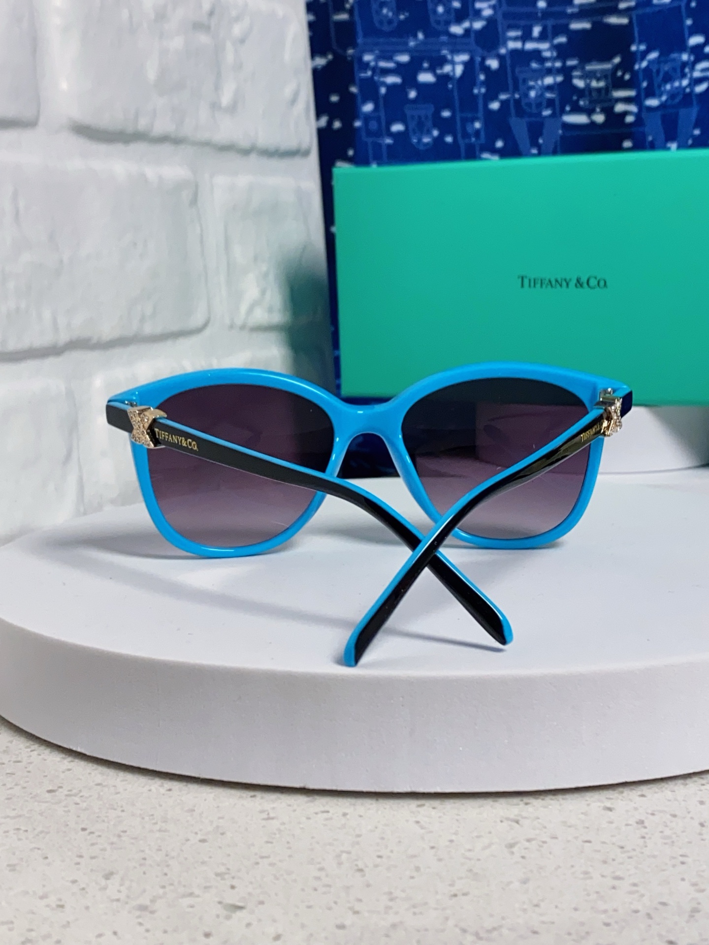 Tiffany蒂芙尼 2025新款镶钻太阳镜眼镜女士潮流精致墨镜 个性女款