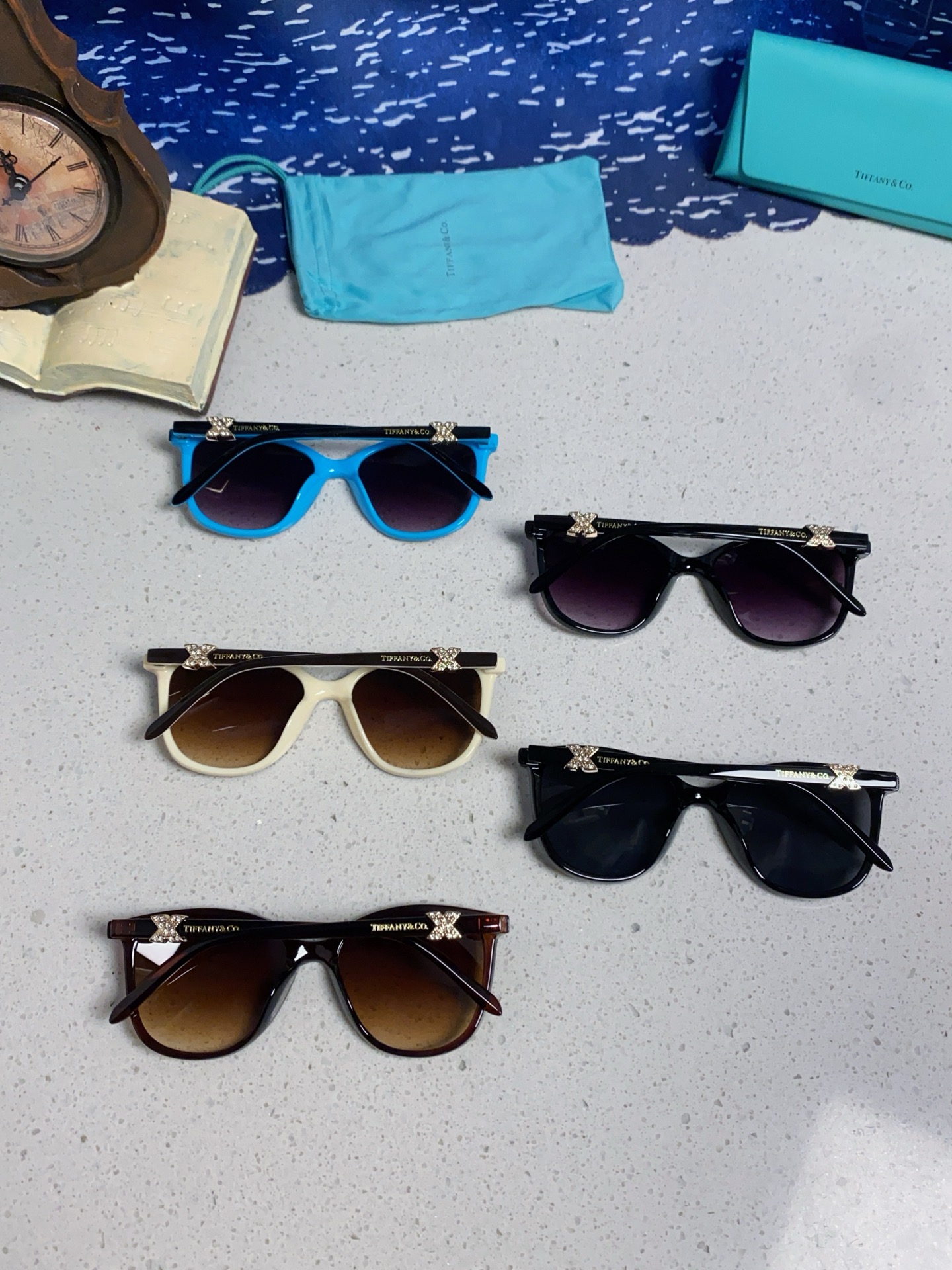 Tiffany蒂芙尼 2025新款镶钻太阳镜眼镜女士潮流精致墨镜 个性女款