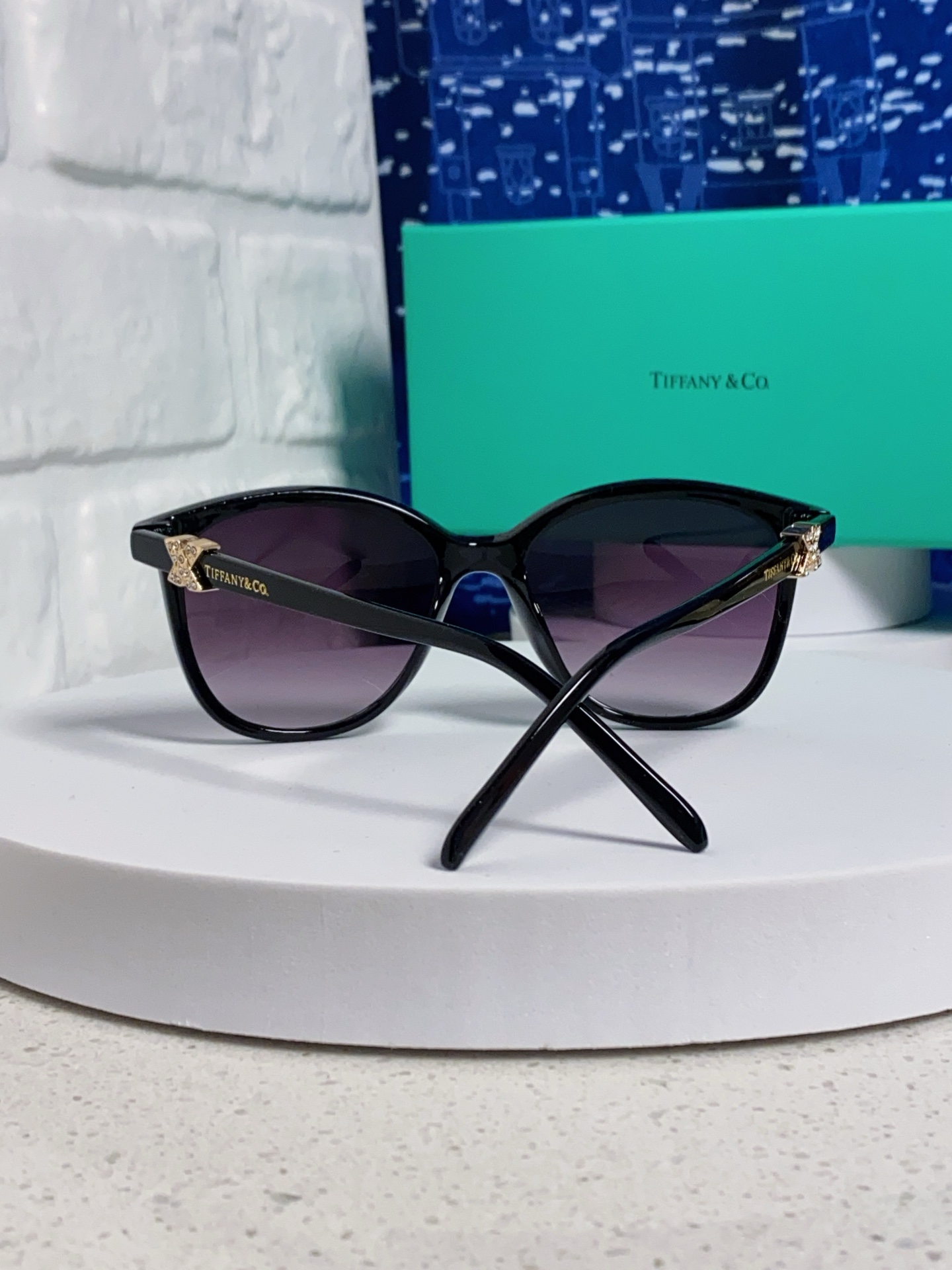 Tiffany蒂芙尼 2025新款镶钻太阳镜眼镜女士潮流精致墨镜 个性女款