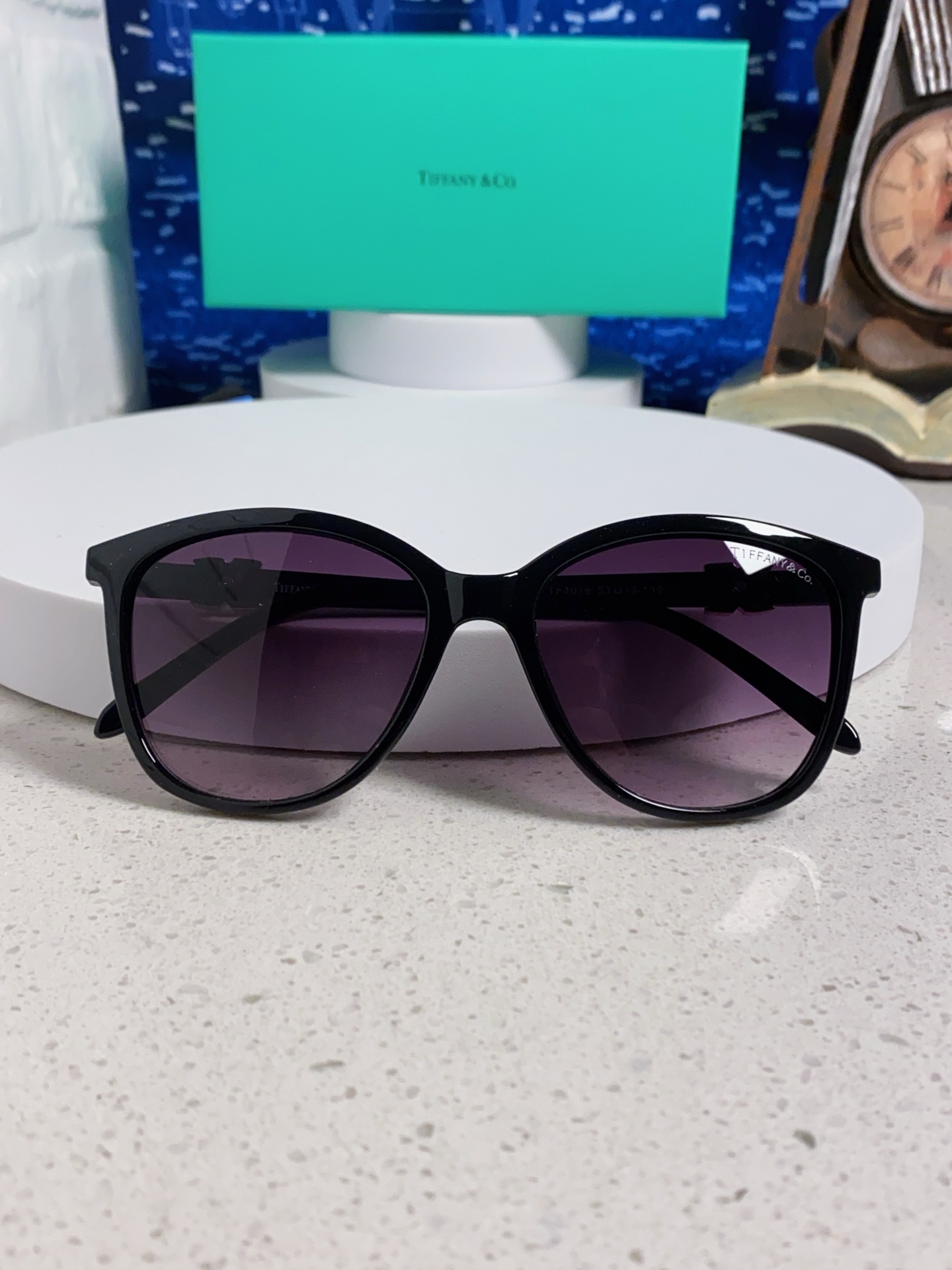 Tiffany蒂芙尼 2025新款镶钻太阳镜眼镜女士潮流精致墨镜 个性女款