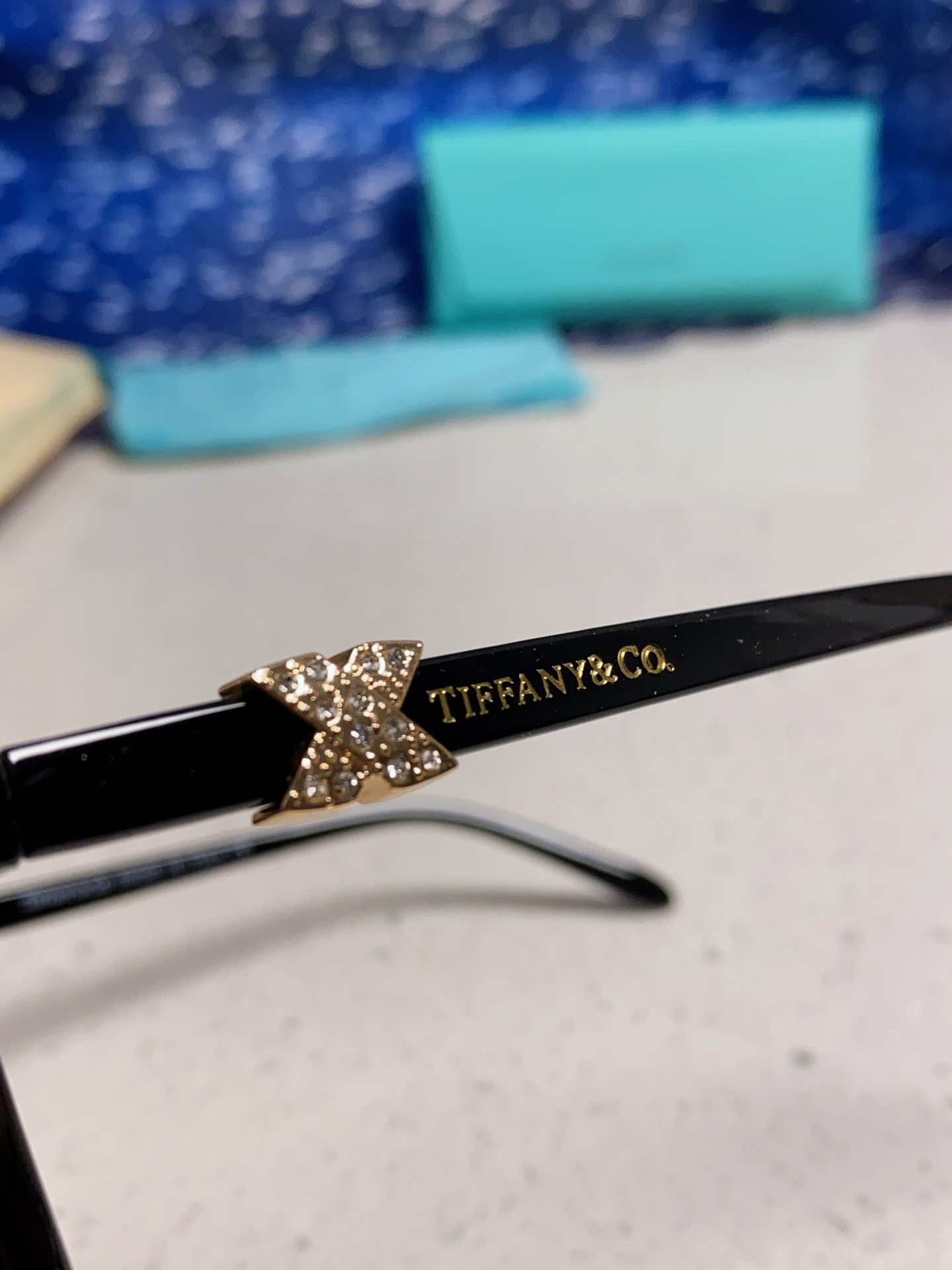 Tiffany蒂芙尼 2025新款镶钻太阳镜眼镜女士潮流精致墨镜 个性女款