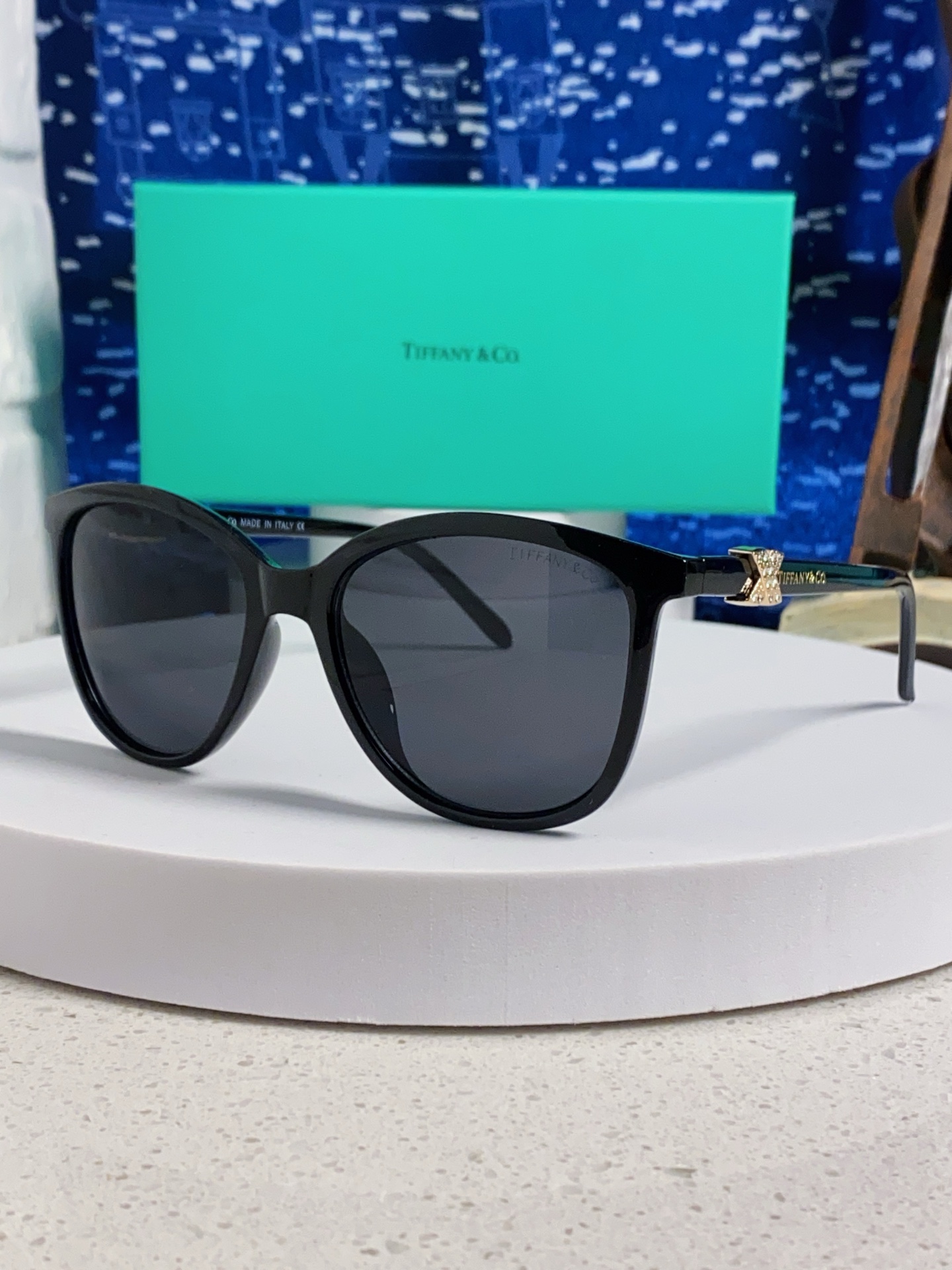 Tiffany蒂芙尼 2025新款镶钻太阳镜眼镜女士潮流精致墨镜 个性女款