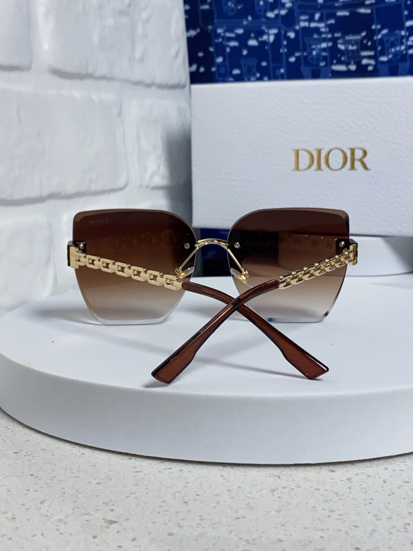  Dior迪奥 2025新款太阳眼镜女款大脸显瘦防紫外线防晒驾驶偏光 