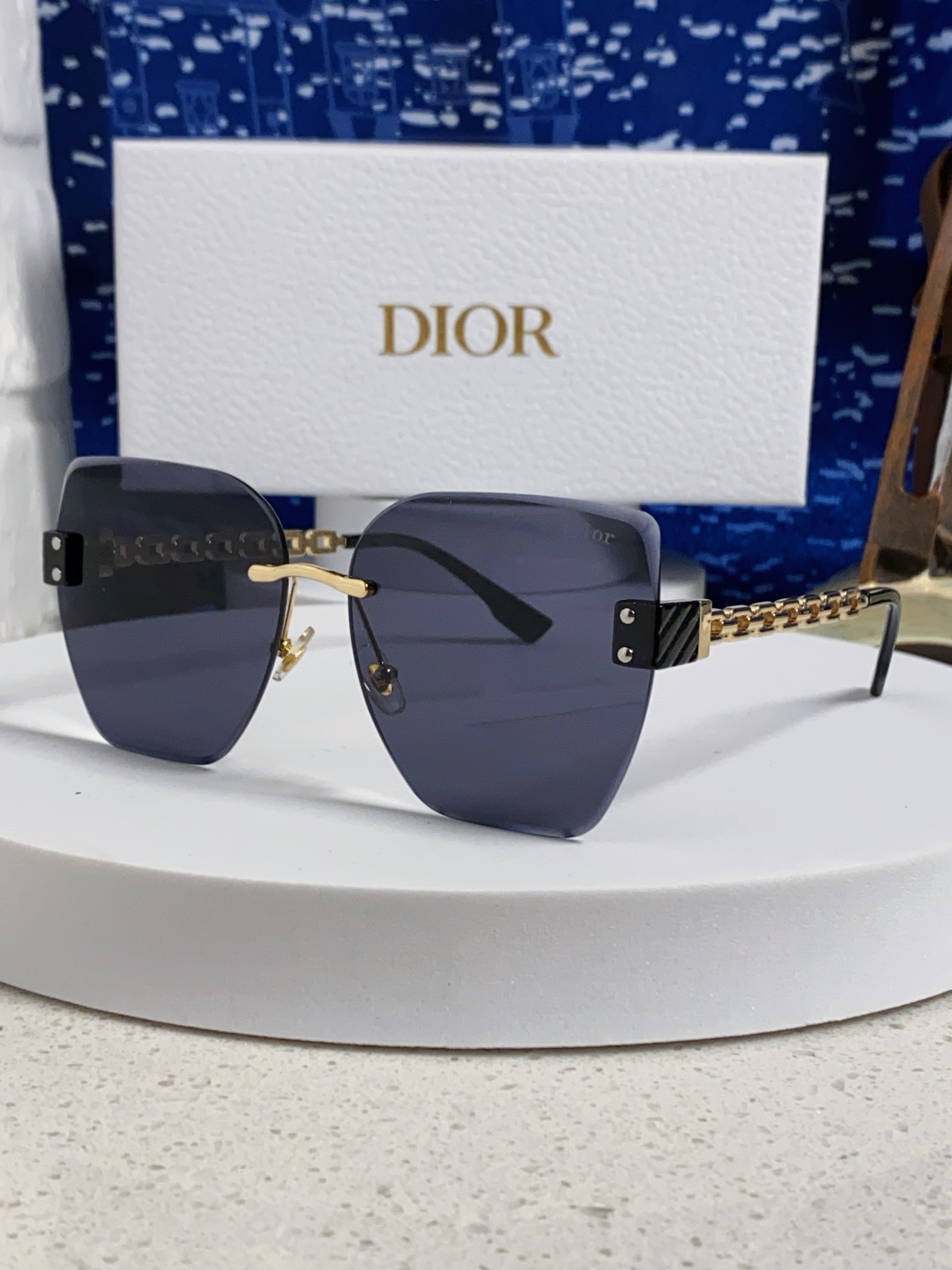  Dior迪奥 2025新款太阳眼镜女款大脸显瘦防紫外线防晒驾驶偏光 
