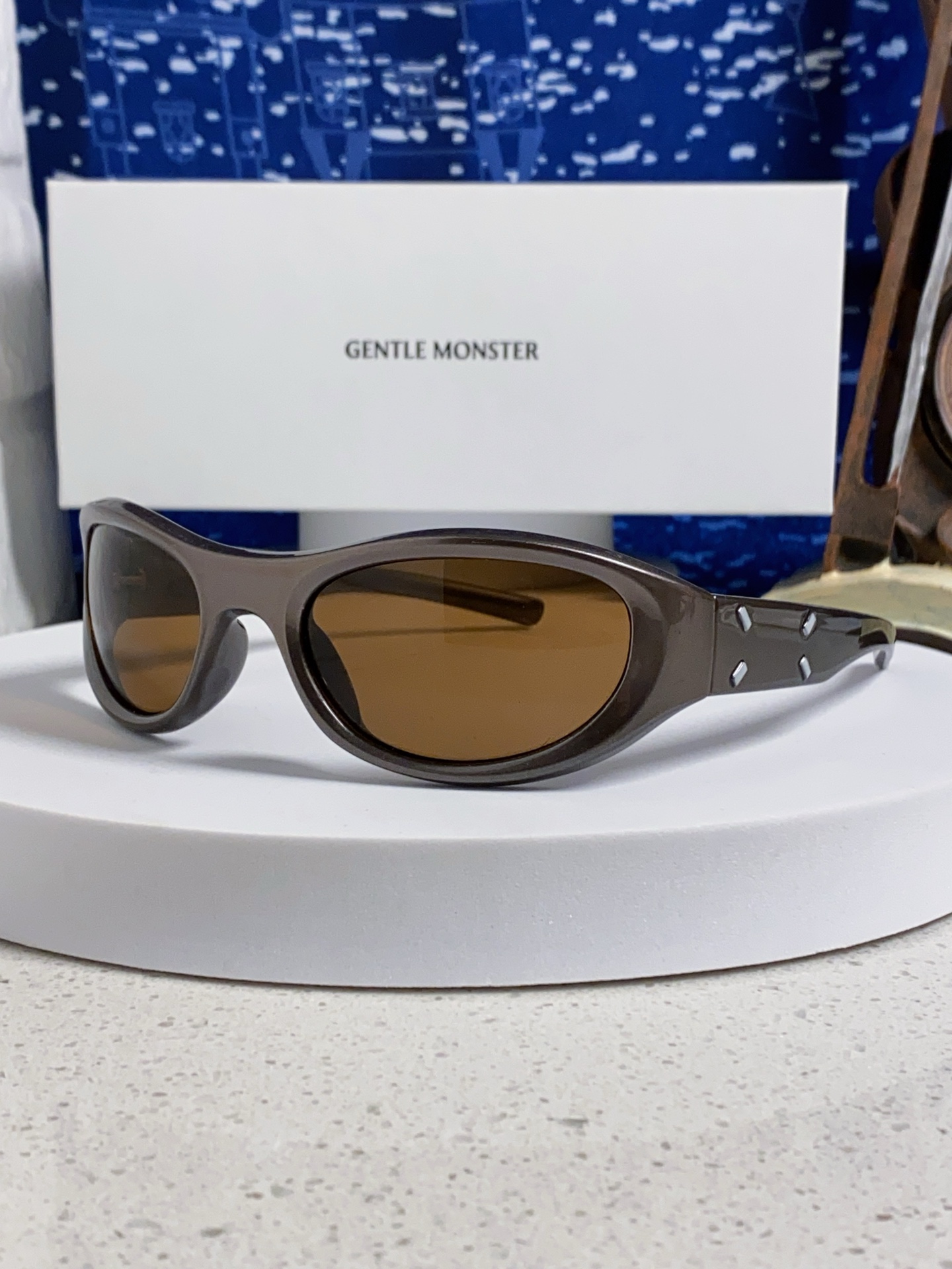   Gentle Moster(GM)  2025新款Jennie同款发箍猫眼gm墨镜女款高级感辣妹欧美