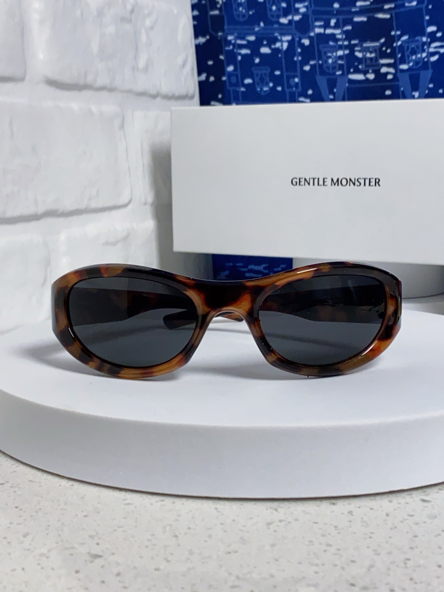   Gentle Moster(GM)  2025新款Jennie同款发箍猫眼gm墨镜女款高级感辣妹欧美