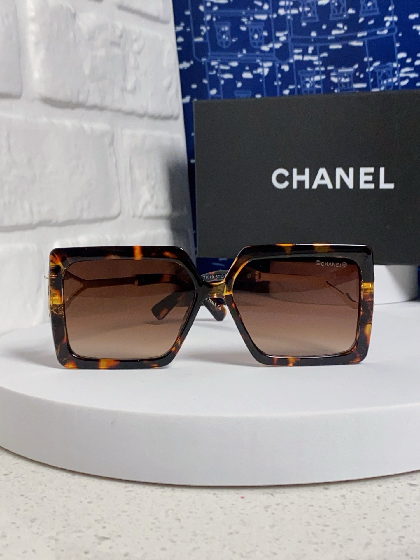 Chanel香奈儿 2025新款时尚大框太阳镜女高级感方形ins风街拍欧美跨境遮阳驾驶墨镜