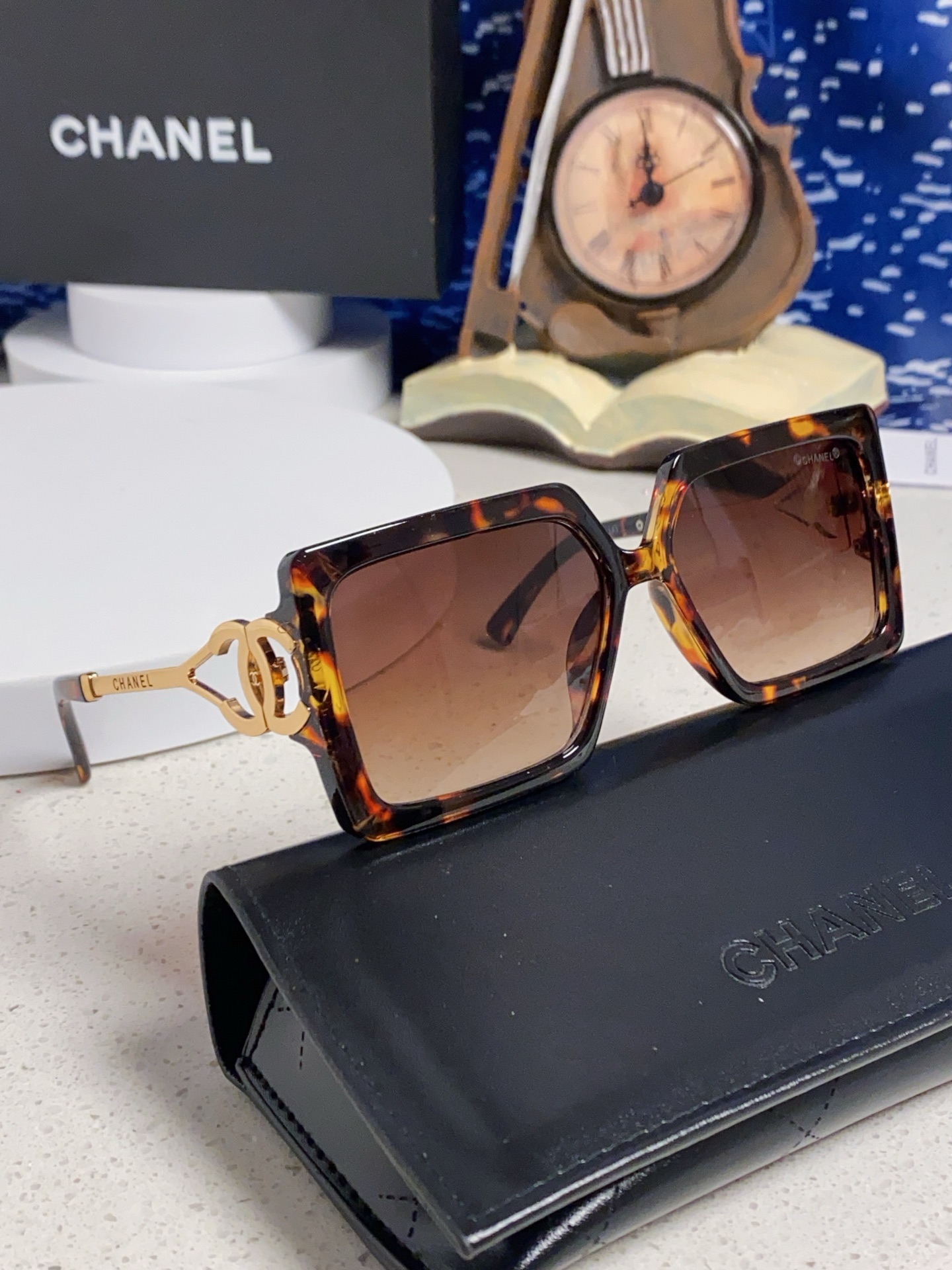 Chanel香奈儿 2025新款时尚大框太阳镜女高级感方形ins风街拍欧美跨境遮阳驾驶墨镜