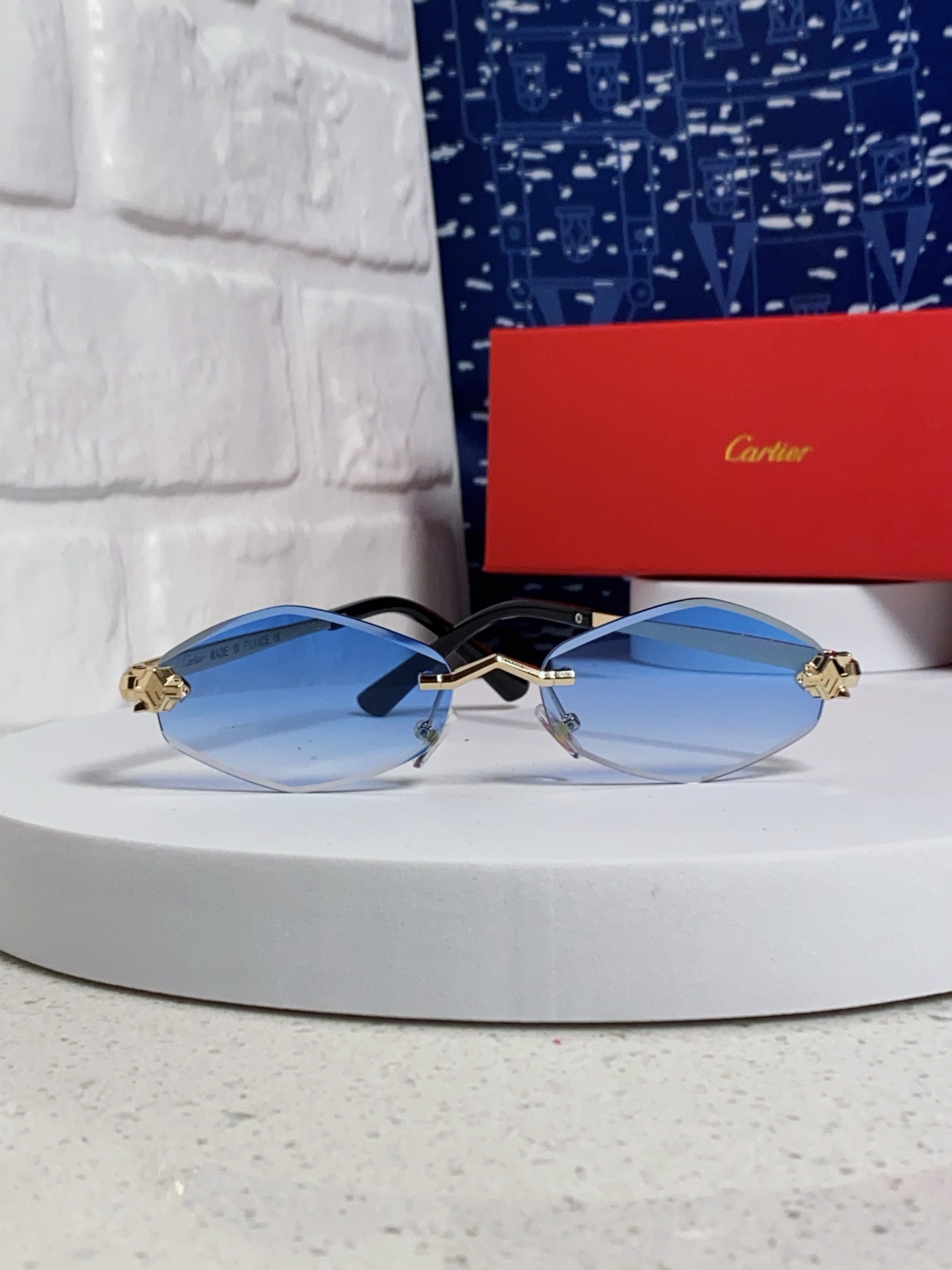 Cartier卡地亚 2025新款时尚复古个性舒适 前卫CT0443S太阳镜 墨镜高质感潮 金属无框豹子