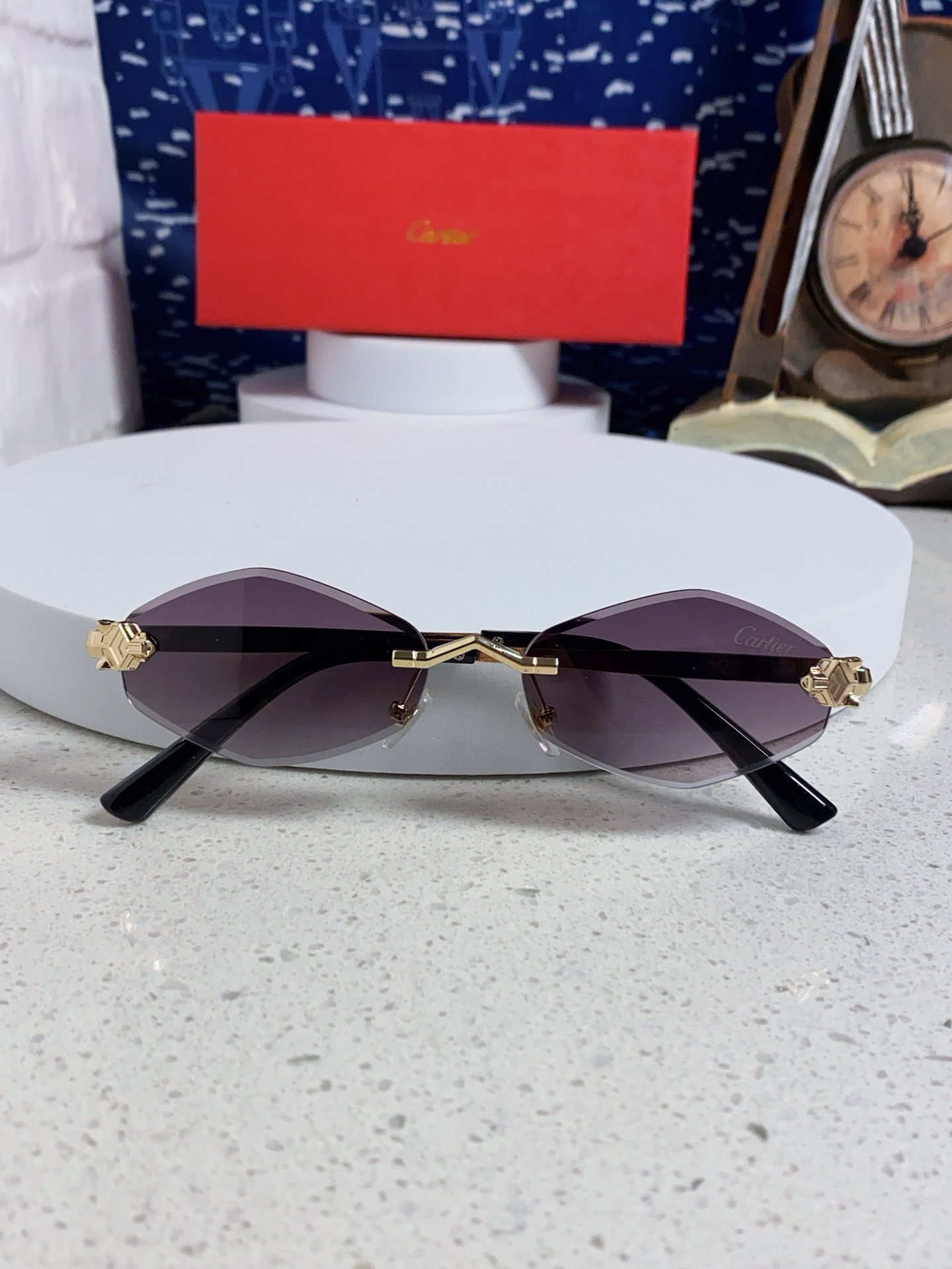 Cartier卡地亚 2025新款时尚复古个性舒适 前卫CT0443S太阳镜 墨镜高质感潮 金属无框豹子