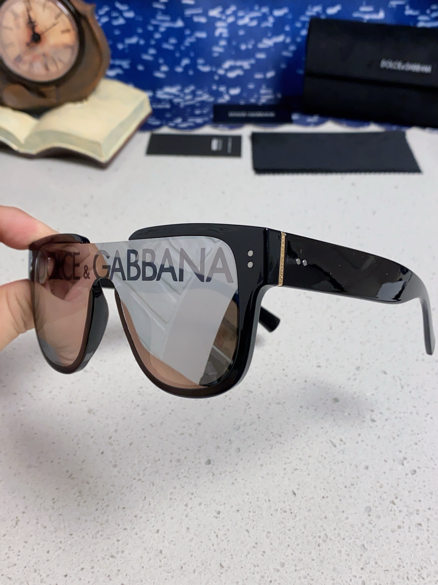  Dolce&Gabbana杜嘉班纳 2025款DG欧美高端男女方框显瘦休闲太阳眼欧洲站明星个性墨镜