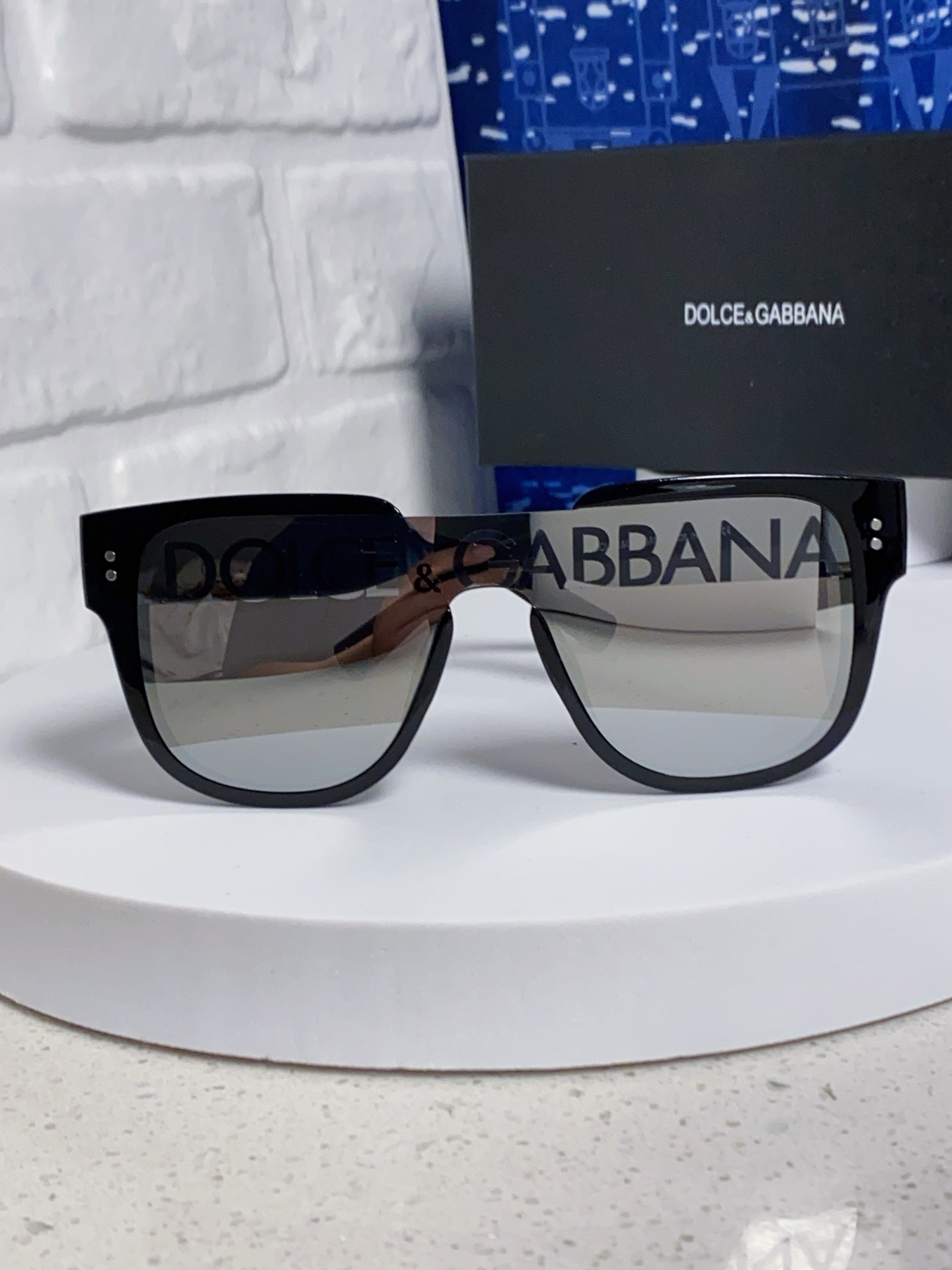  Dolce&Gabbana杜嘉班纳 2025款DG欧美高端男女方框显瘦休闲太阳眼欧洲站明星个性墨镜