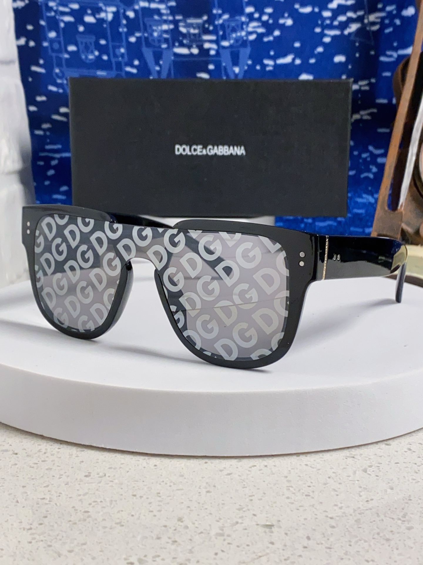  Dolce&Gabbana杜嘉班纳 2025款DG欧美高端男女方框显瘦休闲太阳眼欧洲站明星个性墨镜