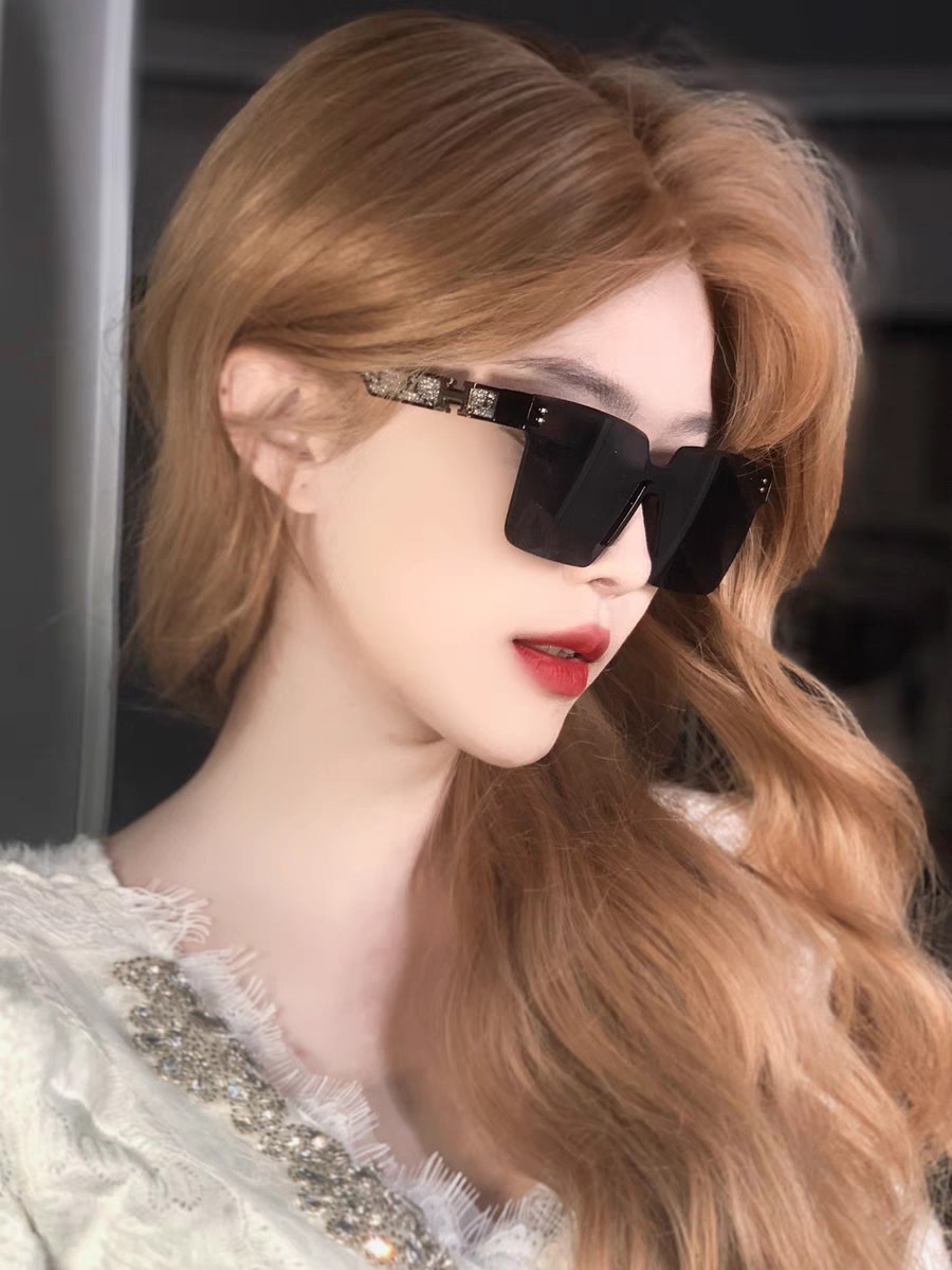  Hermes爱马仕 2025新款墨镜女款高级无框网红方圆脸显瘦气质防晒遮阳太阳眼镜