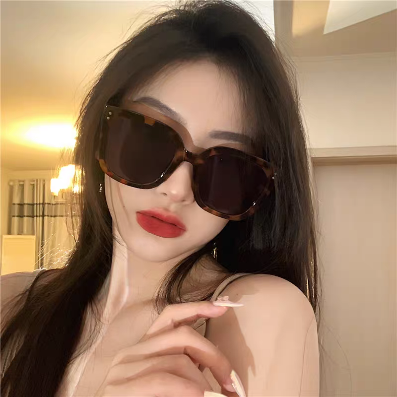   Gentle Moster(GM) 太阳镜韩版潮偏光墨镜女士方框Jennie同款大脸网红同款欧美 型