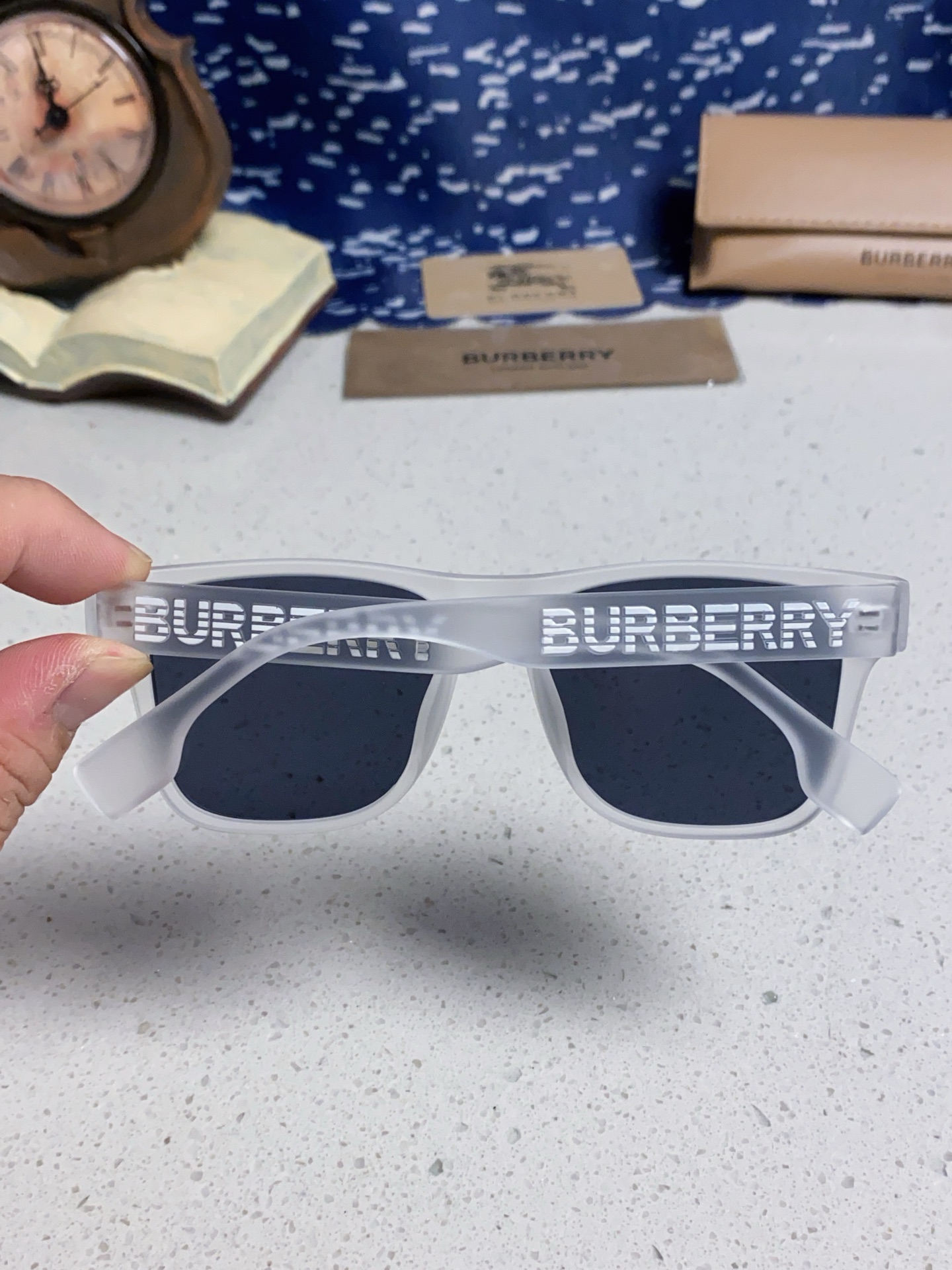  Burberry巴宝莉 2025新款墨镜男女同款巴宝莉太阳镜明星款眼镜护目镜 男士开车专用