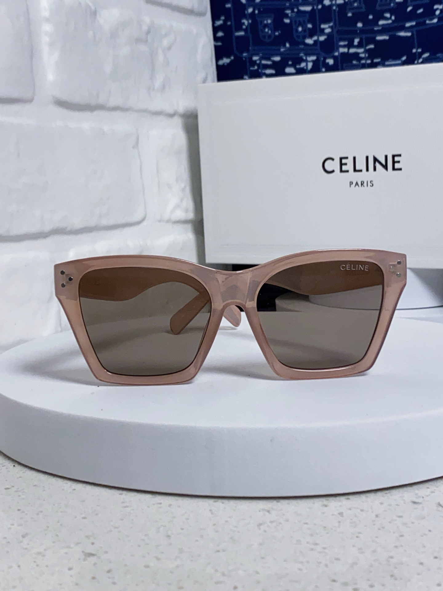  Celine赛琳 2025新品方形太阳眼镜女圆脸CL40041N时尚个性遮阳墨镜男女通用防紫外线