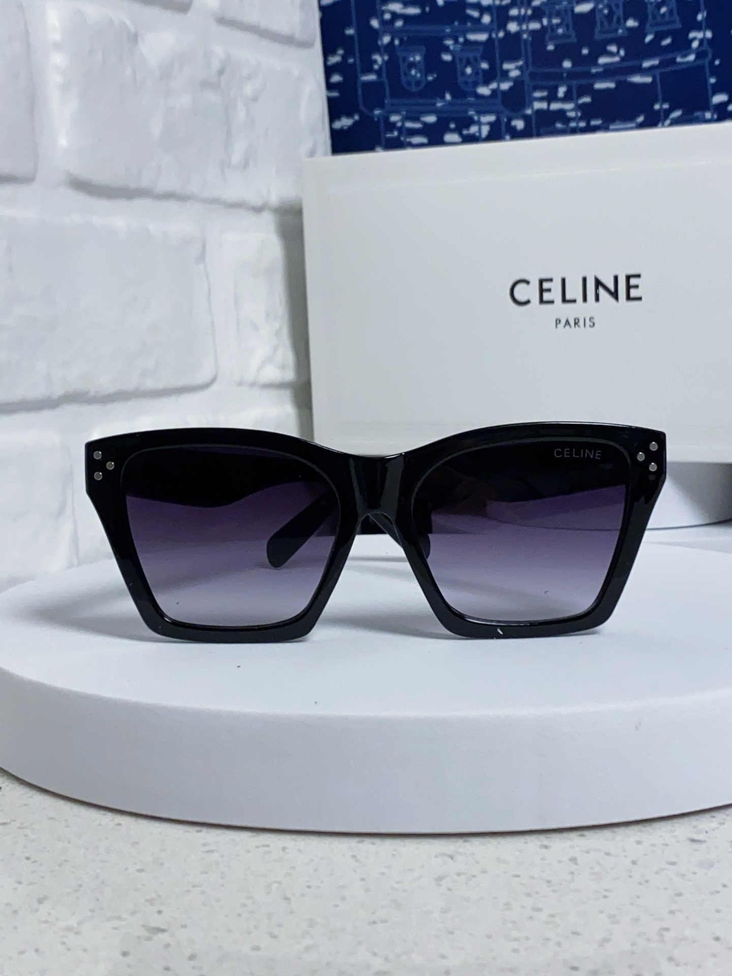  Celine赛琳 2025新品方形太阳眼镜女圆脸CL40041N时尚个性遮阳墨镜男女通用防紫外线
