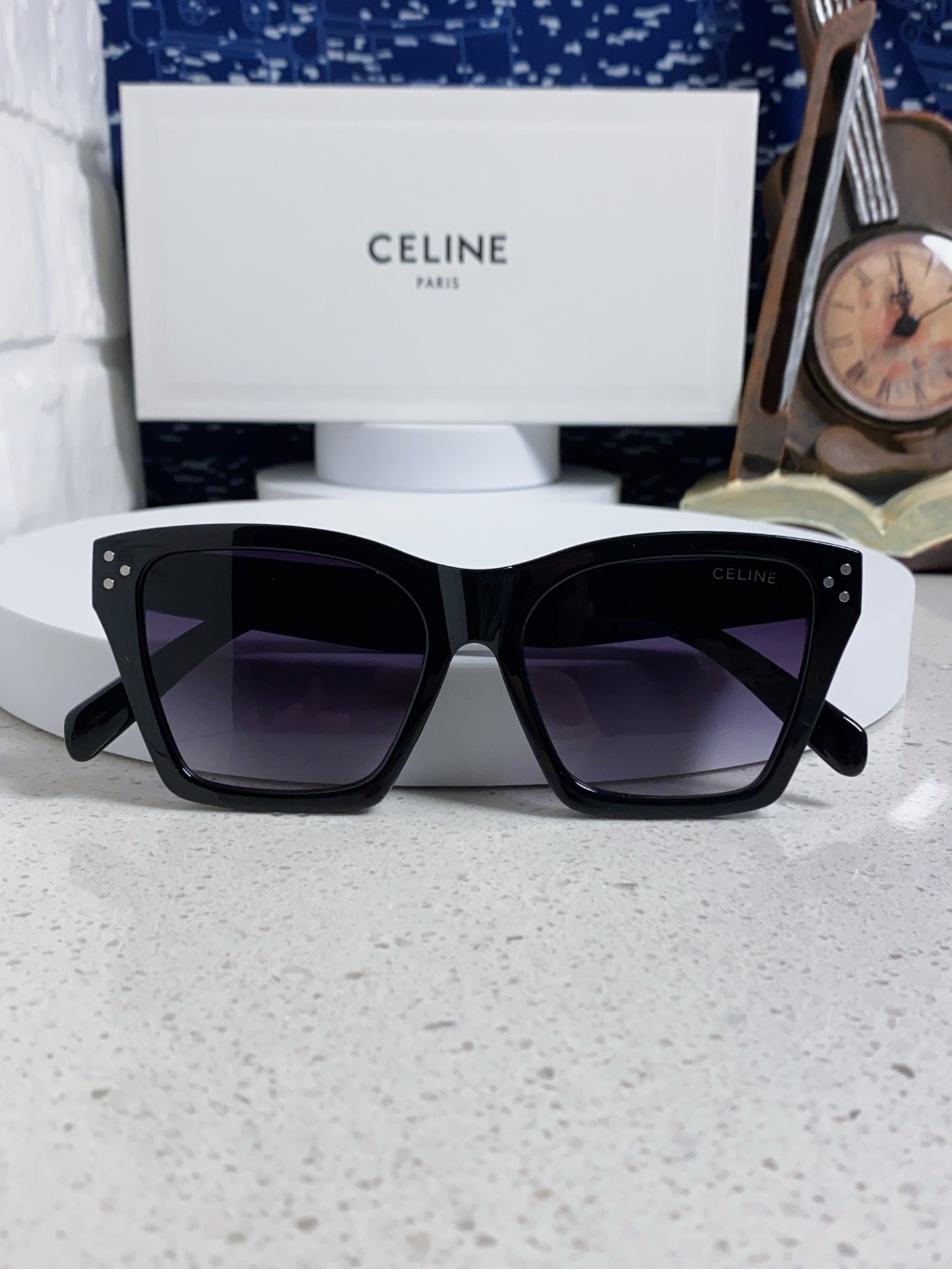  Celine赛琳 2025新品方形太阳眼镜女圆脸CL40041N时尚个性遮阳墨镜男女通用防紫外线