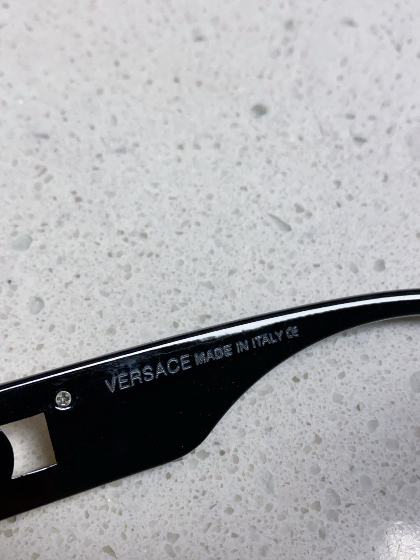  Versace范思哲 2024新款网红墨镜女高级感ins痞帅潮流个性嘻哈 男潮太阳镜情侣款