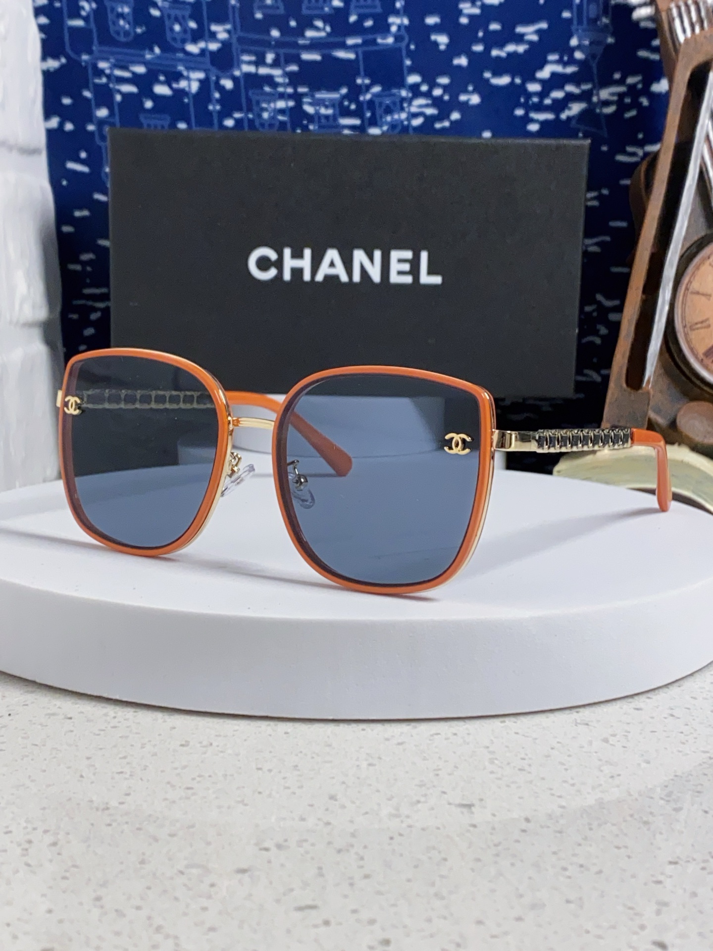  Chanel 香奈儿 2025新品网红同款女士太阳眼镜时尚潮流墨镜开车防紫外线墨镜 新款链条双c 