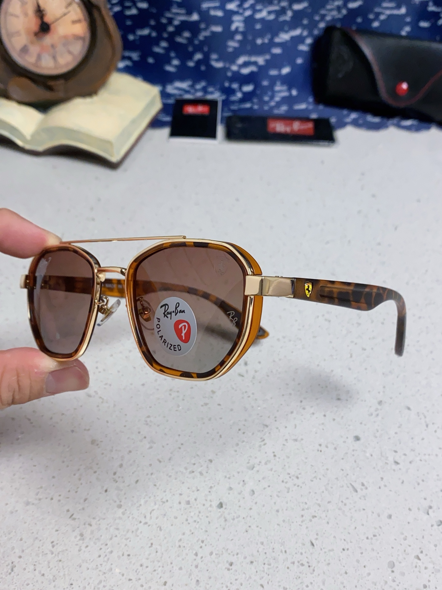  RayBan雷朋法拉利联名 2025新款偏光镜片墨镜遮阳个性双梁男女通用 开车镜太阳镜RB3675