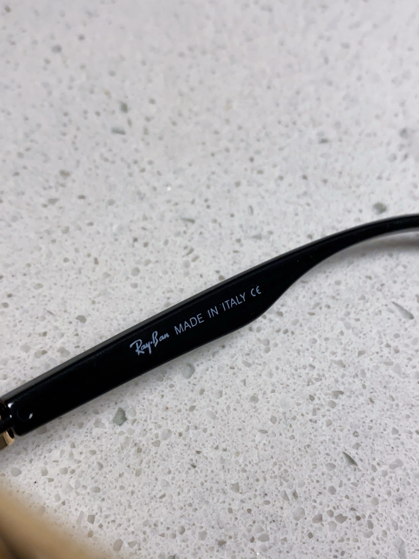  RayBan雷朋法拉利联名 2025新款偏光镜片墨镜遮阳个性双梁男女通用 开车镜太阳镜RB3675