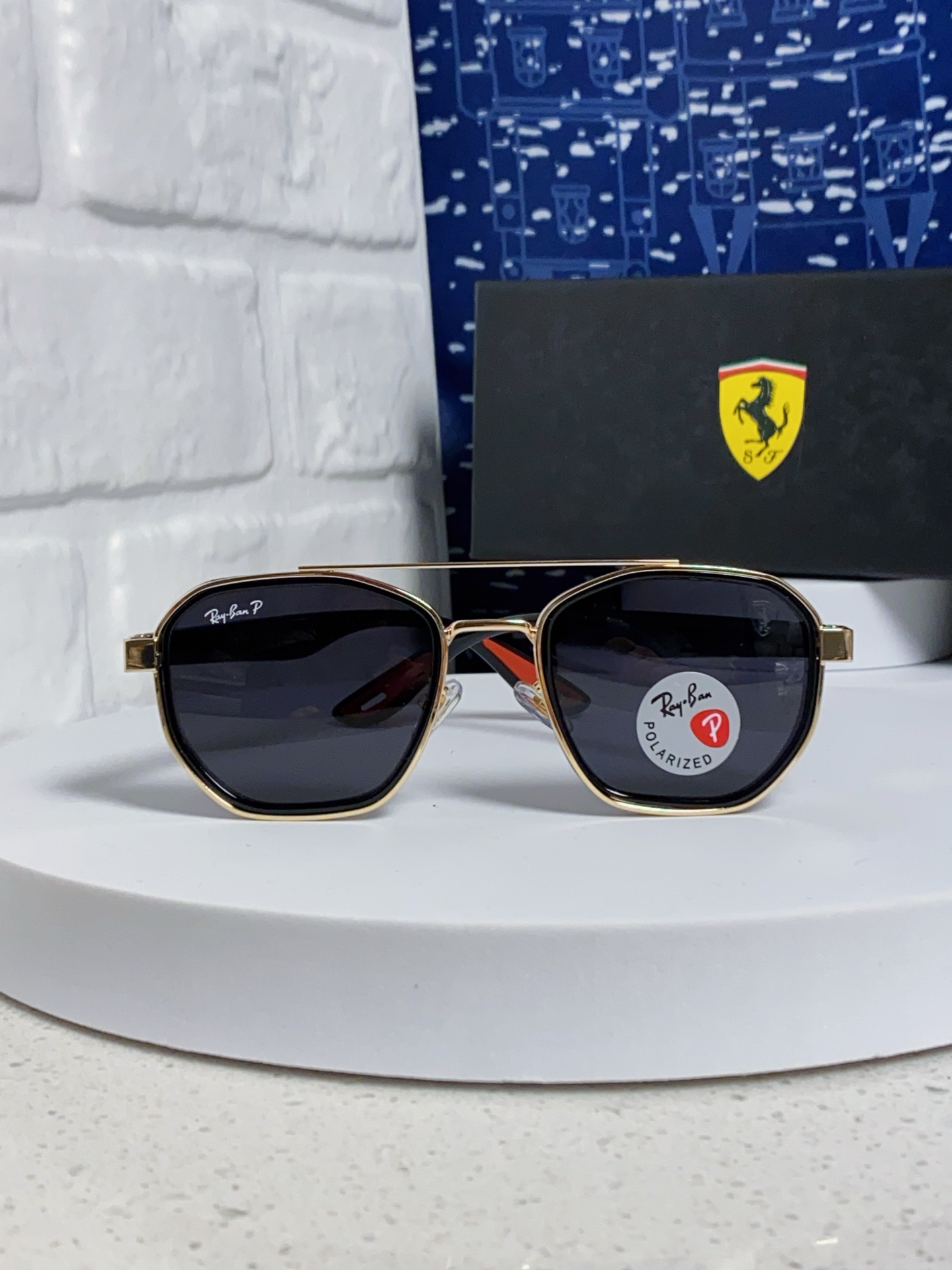 RayBan雷朋法拉利联名 2025新款偏光镜片墨镜遮阳个性双梁男女通用 开车镜太阳镜RB3675
