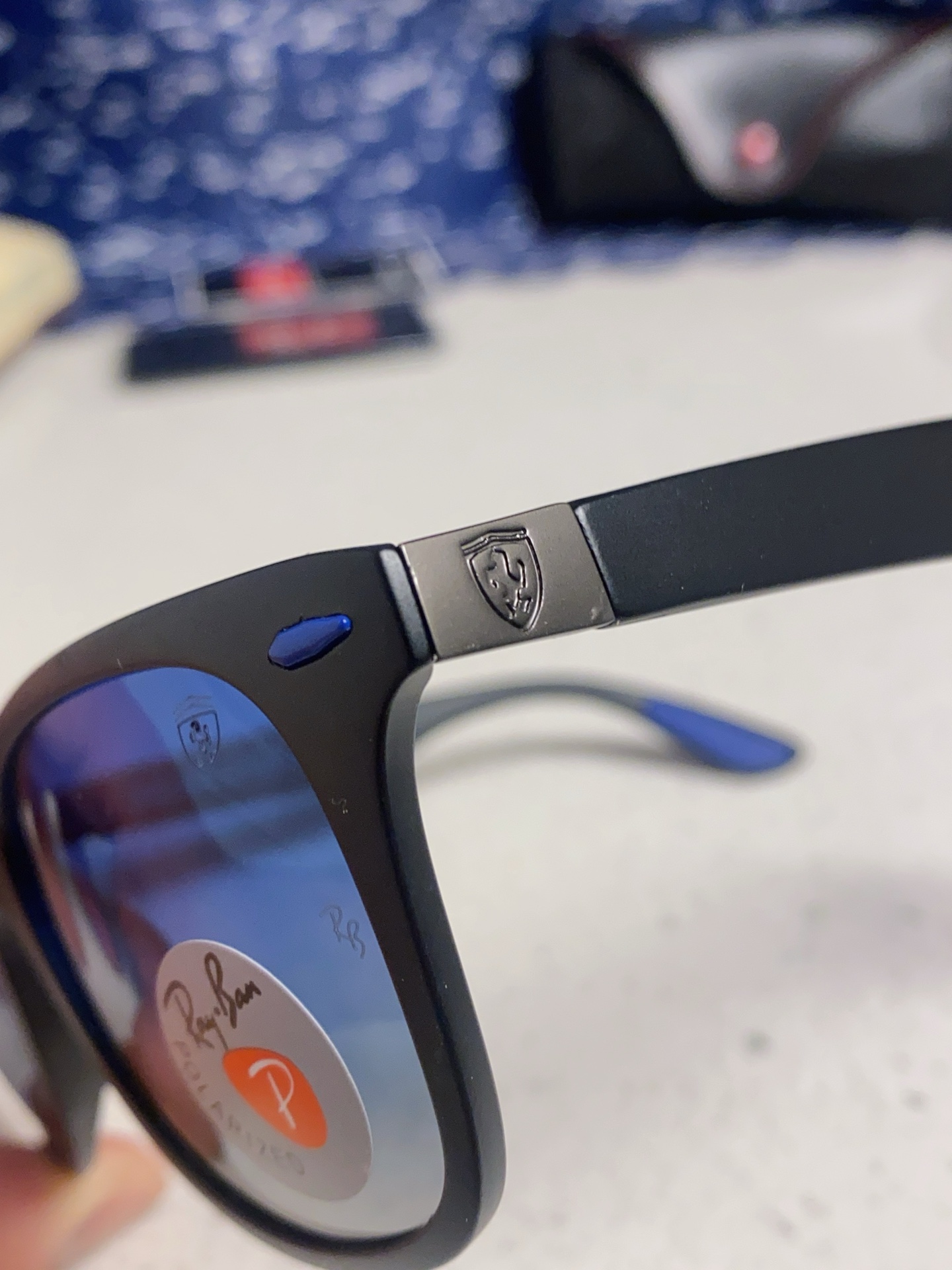  RayBan雷朋法拉利联名 经典款太阳镜墨镜BR4195树脂偏光镜 感防紫外线眼镜