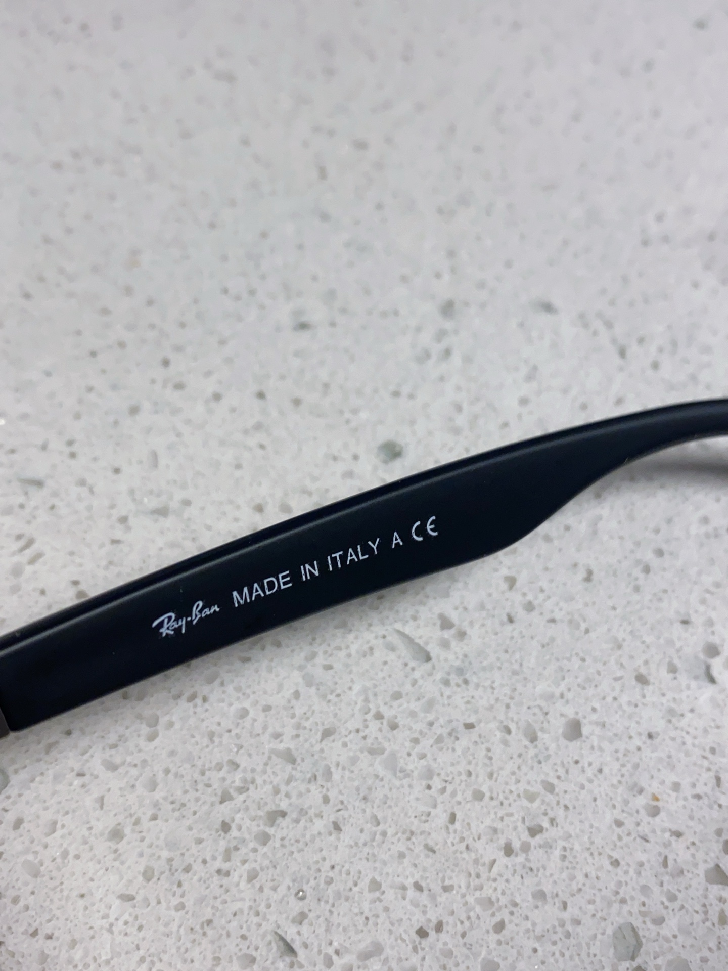  RayBan雷朋法拉利联名 经典款太阳镜墨镜BR4195树脂偏光镜 感防紫外线眼镜