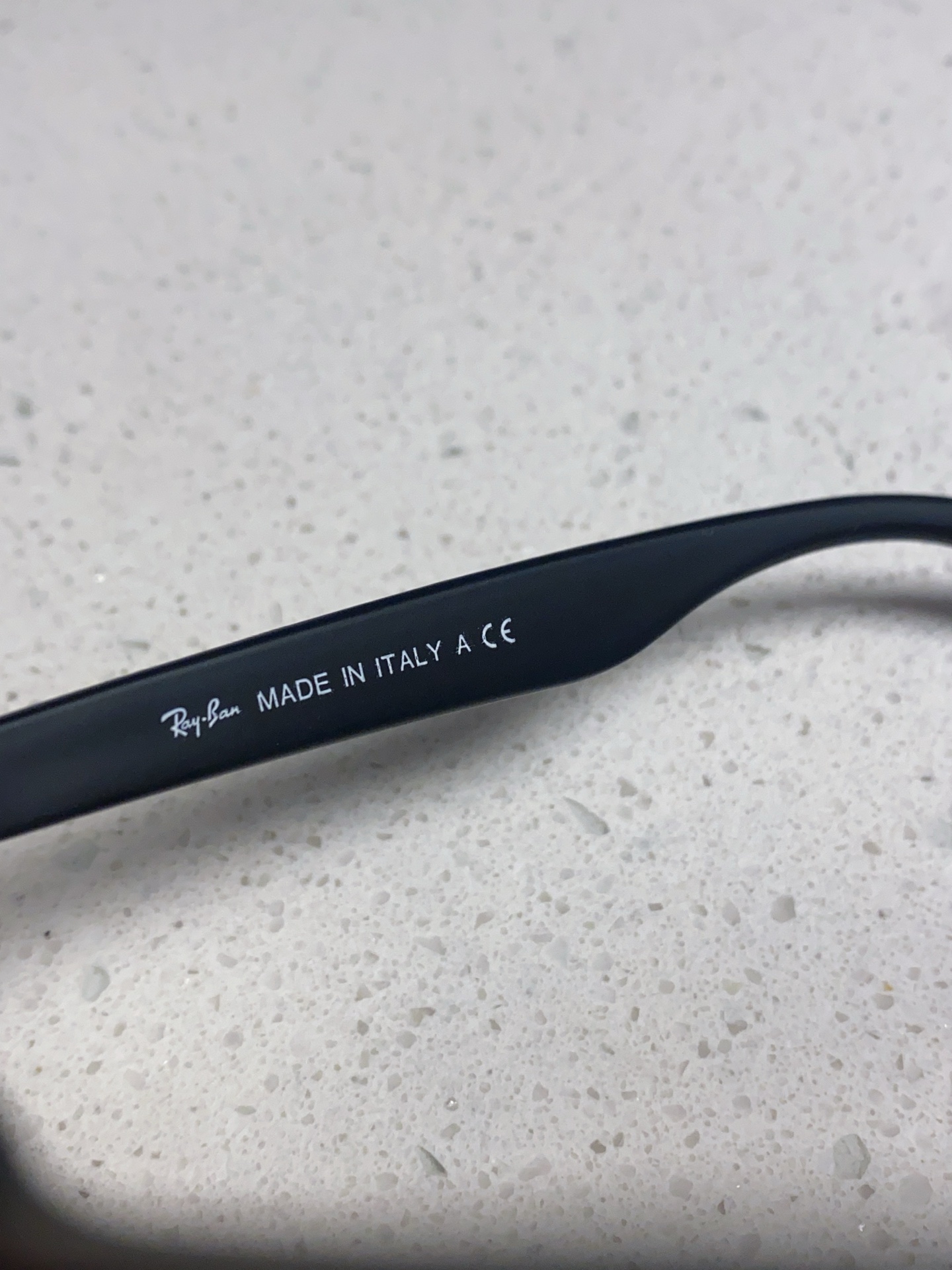  RayBan雷朋法拉利联名 经典款太阳镜墨镜BR4195树脂偏光镜 感防紫外线眼镜
