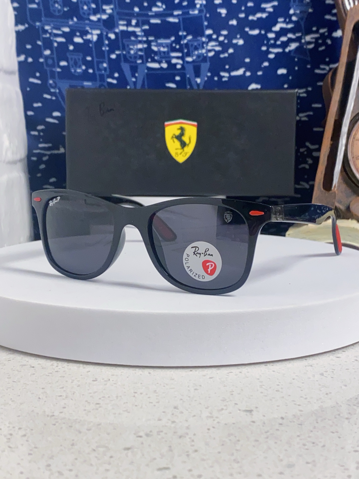  RayBan雷朋法拉利联名 经典款太阳镜墨镜BR4195树脂偏光镜 感防紫外线眼镜