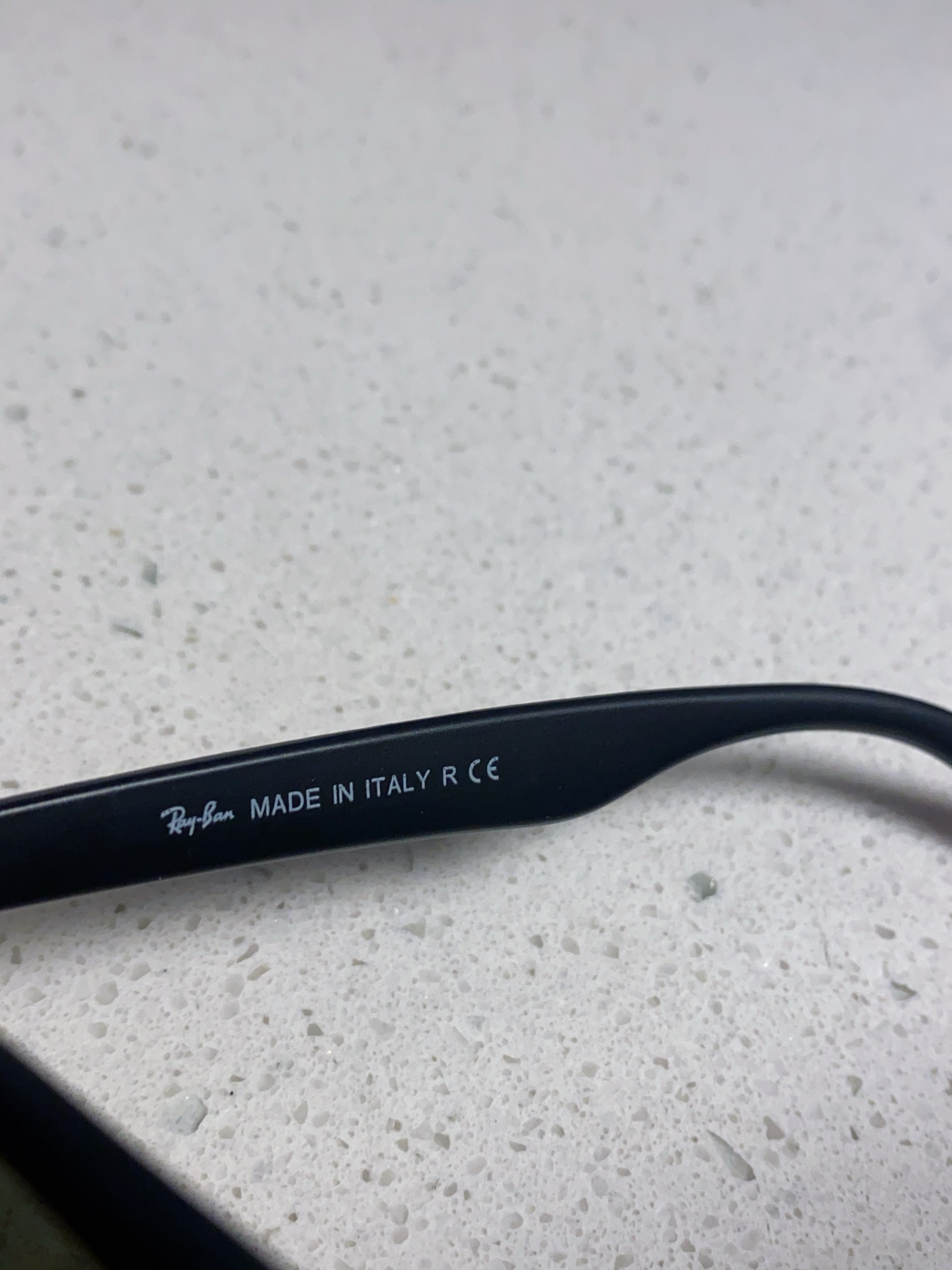  RayBan雷朋法拉利联名 经典款太阳镜墨镜BR4195树脂偏光镜 感防紫外线眼镜